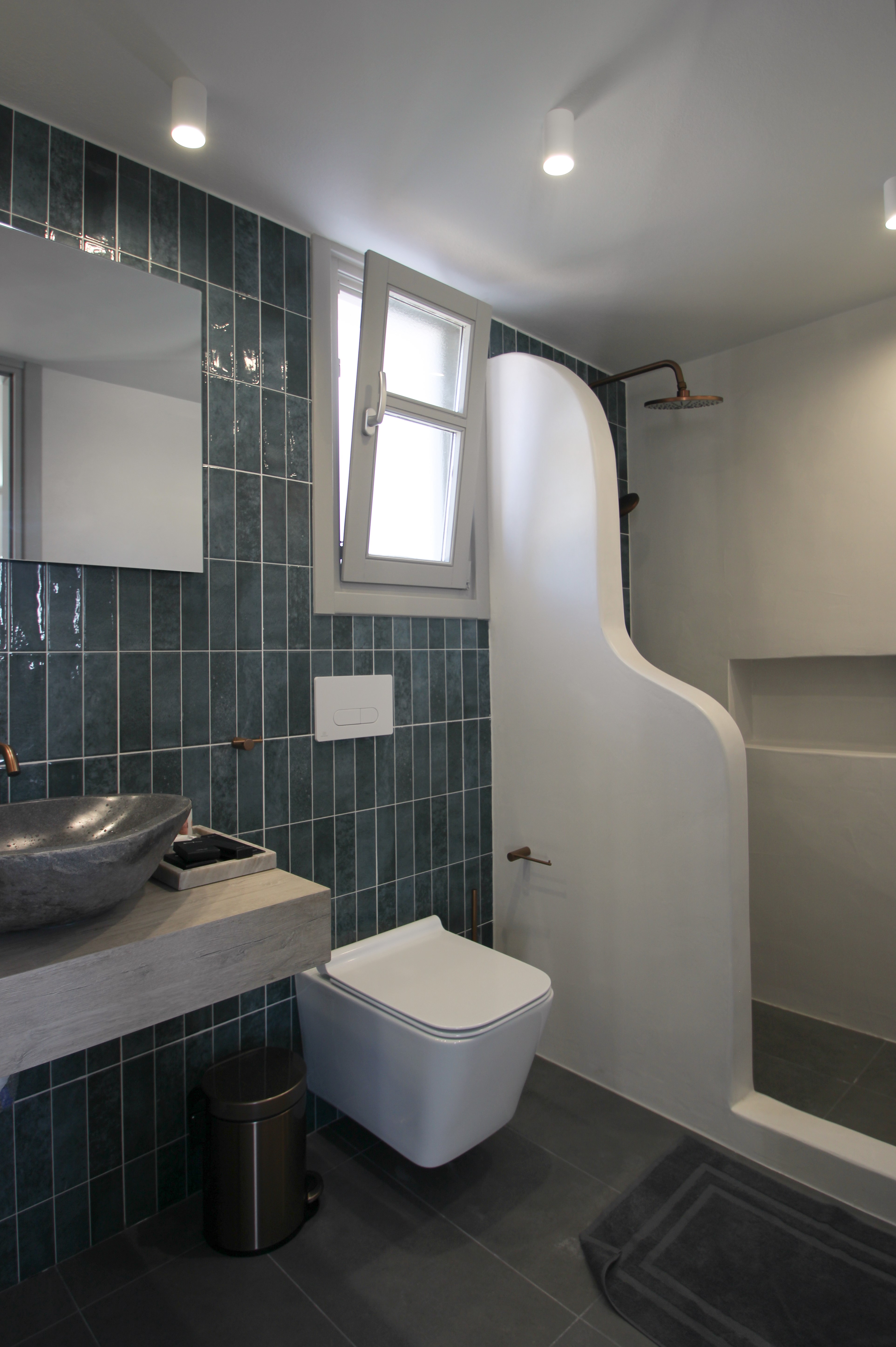 Quadruple with Views