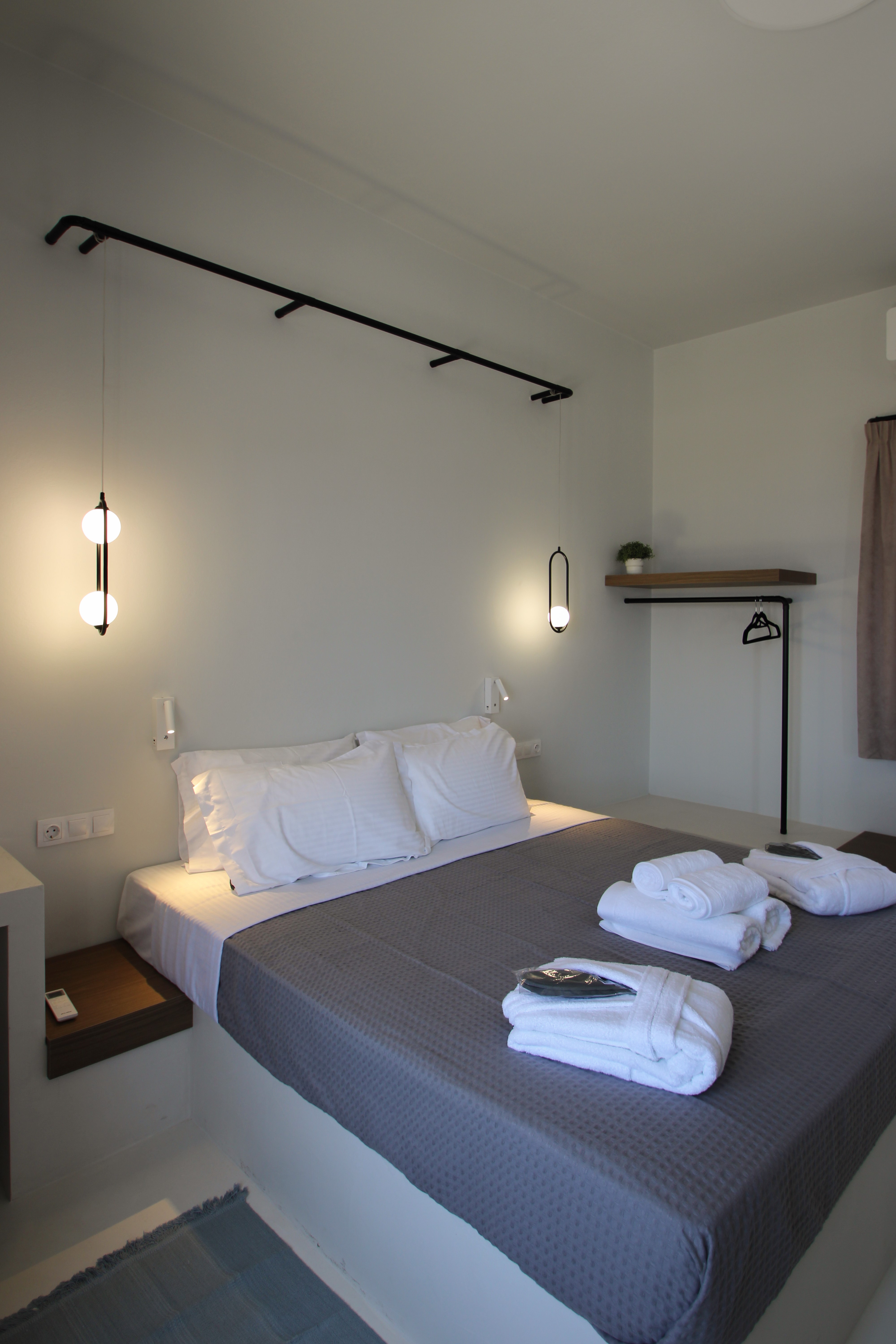 Quadruple with Views