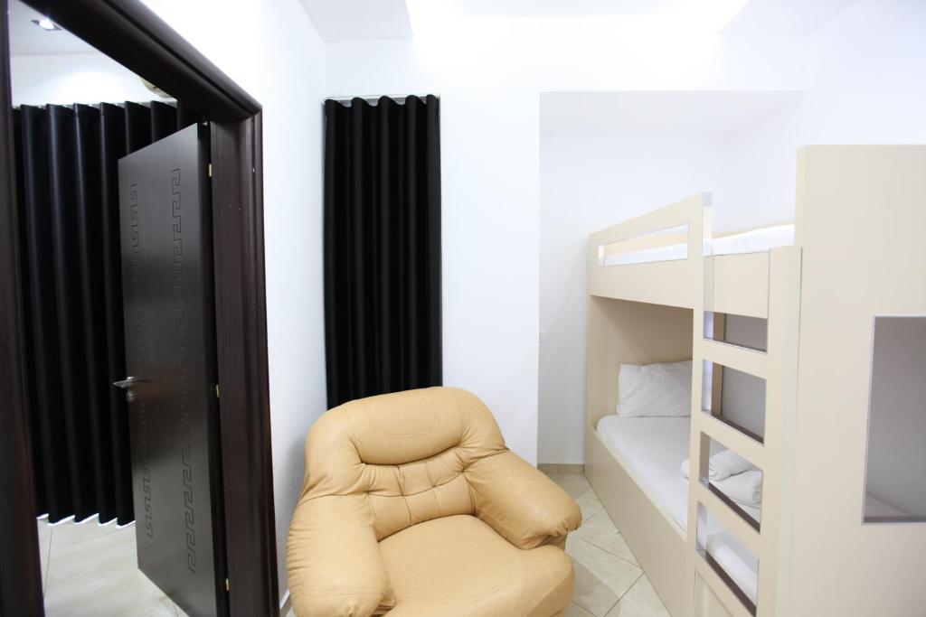 Studio Five Bedrooms Two Bathrooms