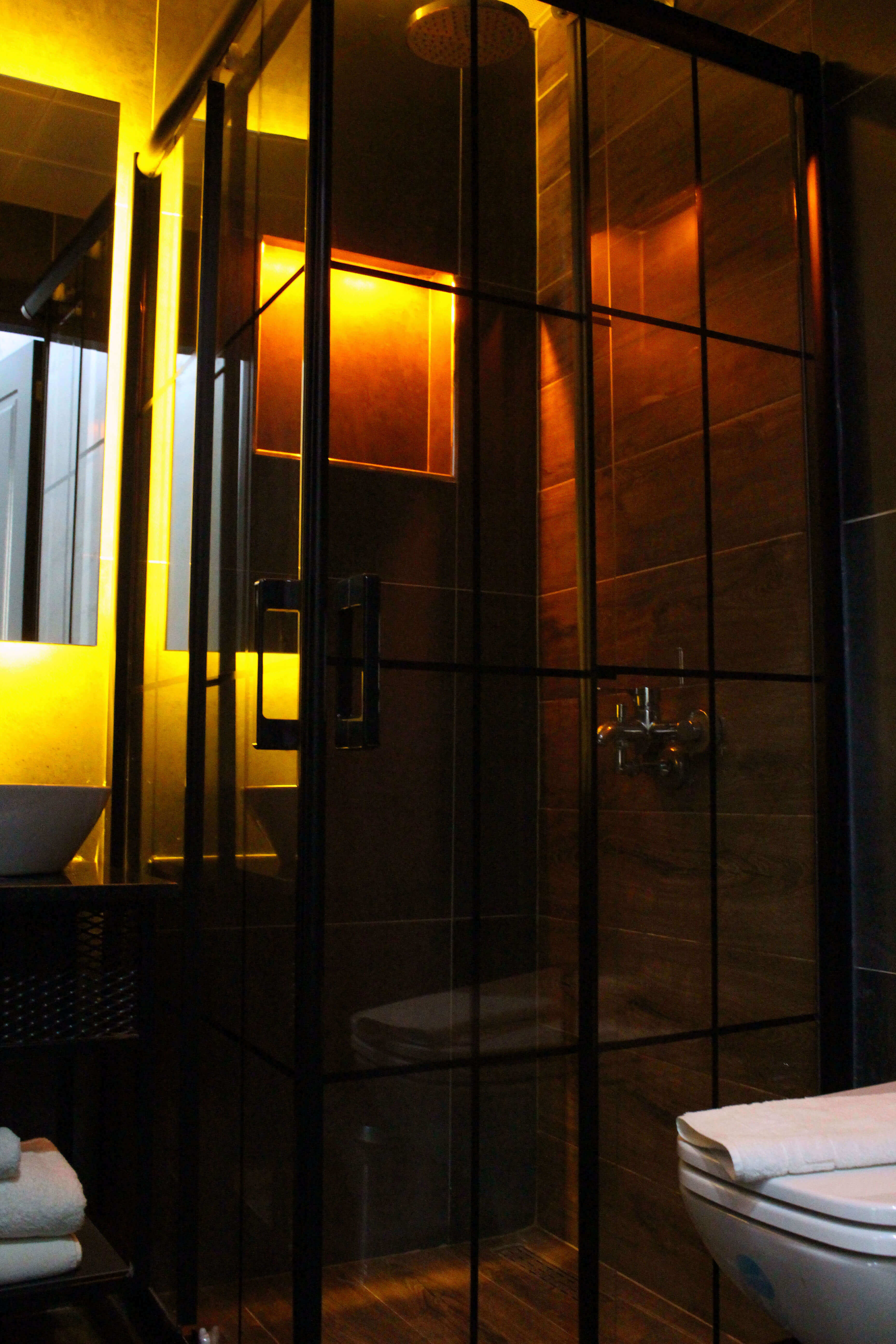 Double or Twin Deluxe