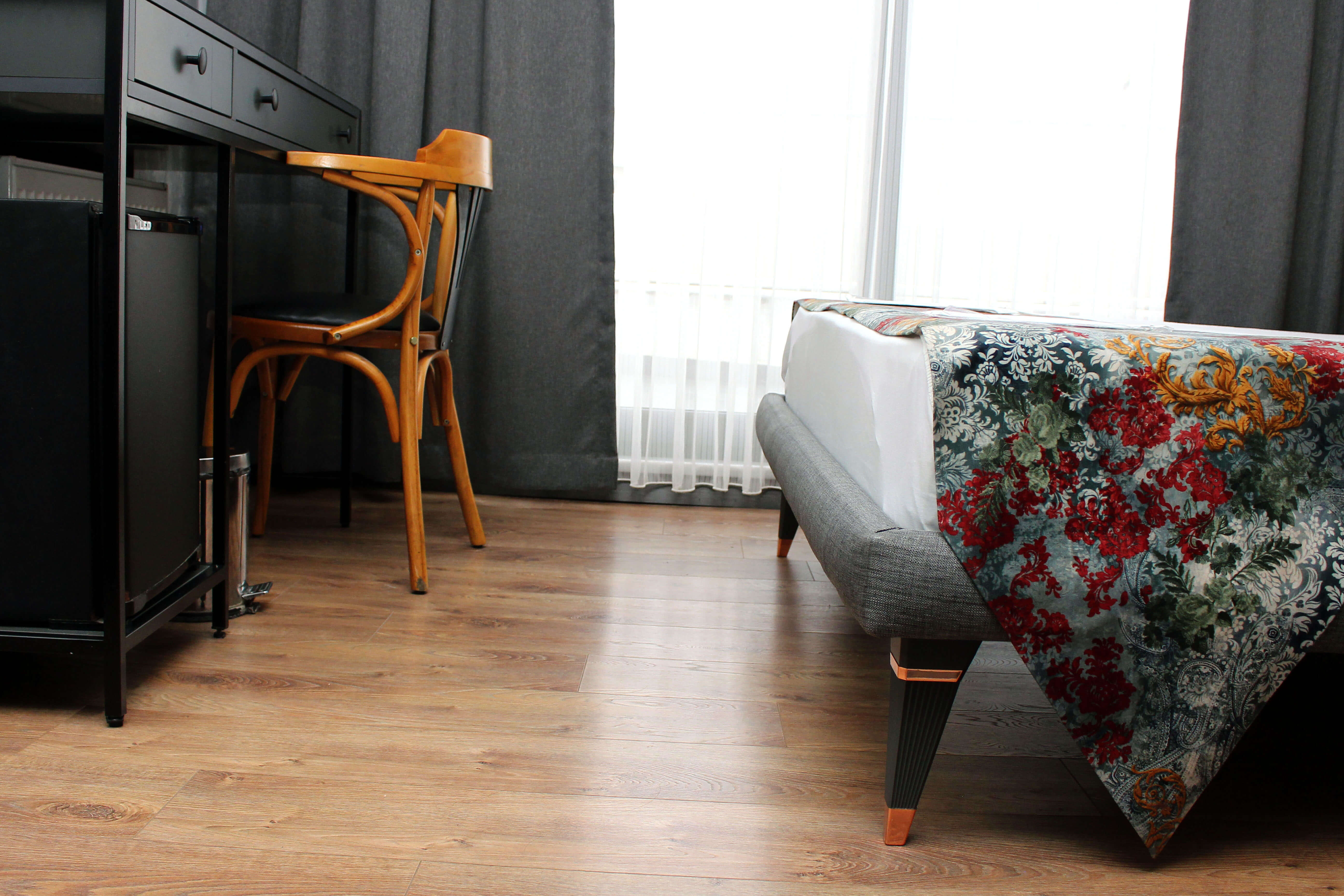 Single Deluxe Two Beds