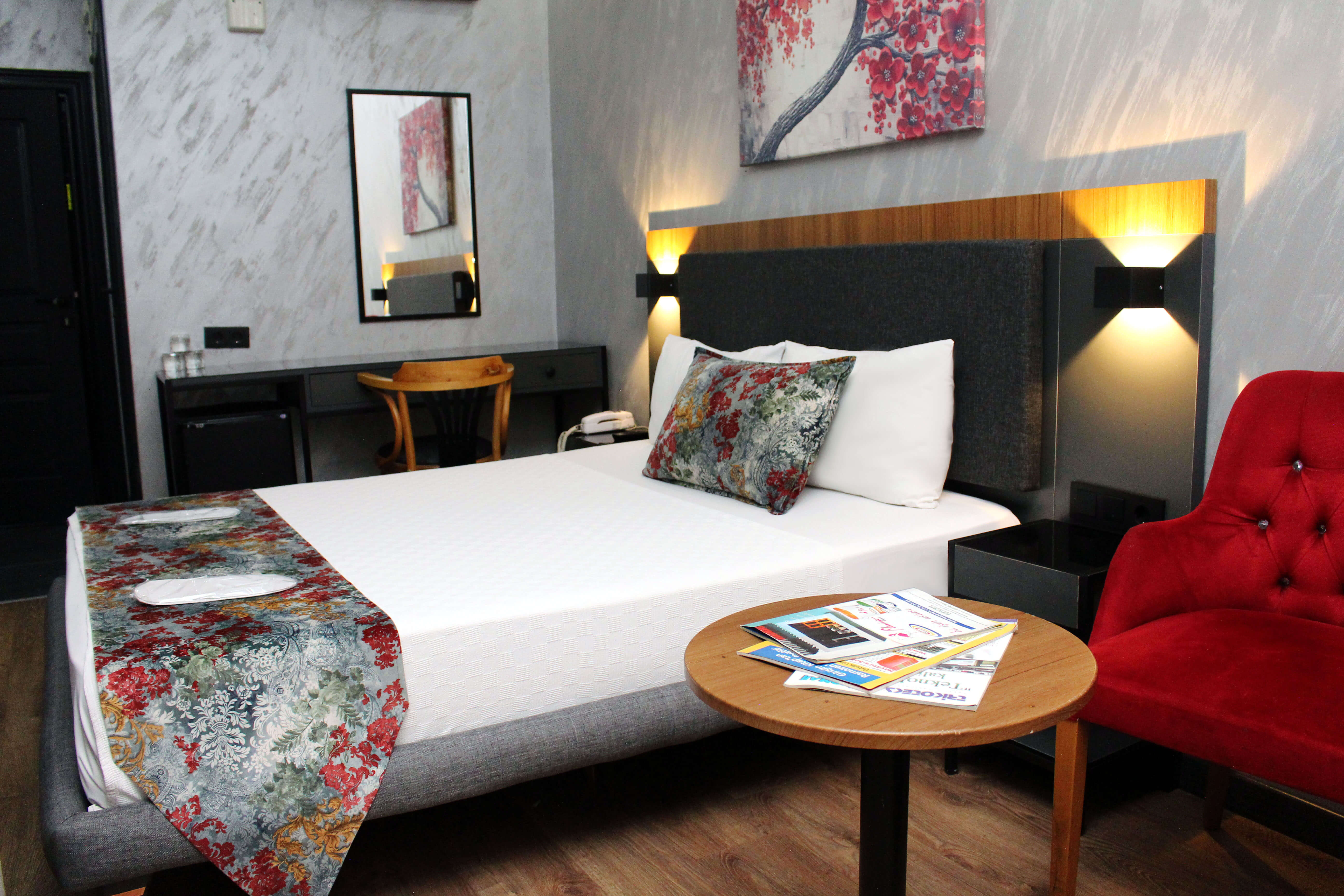 Double or Twin Deluxe