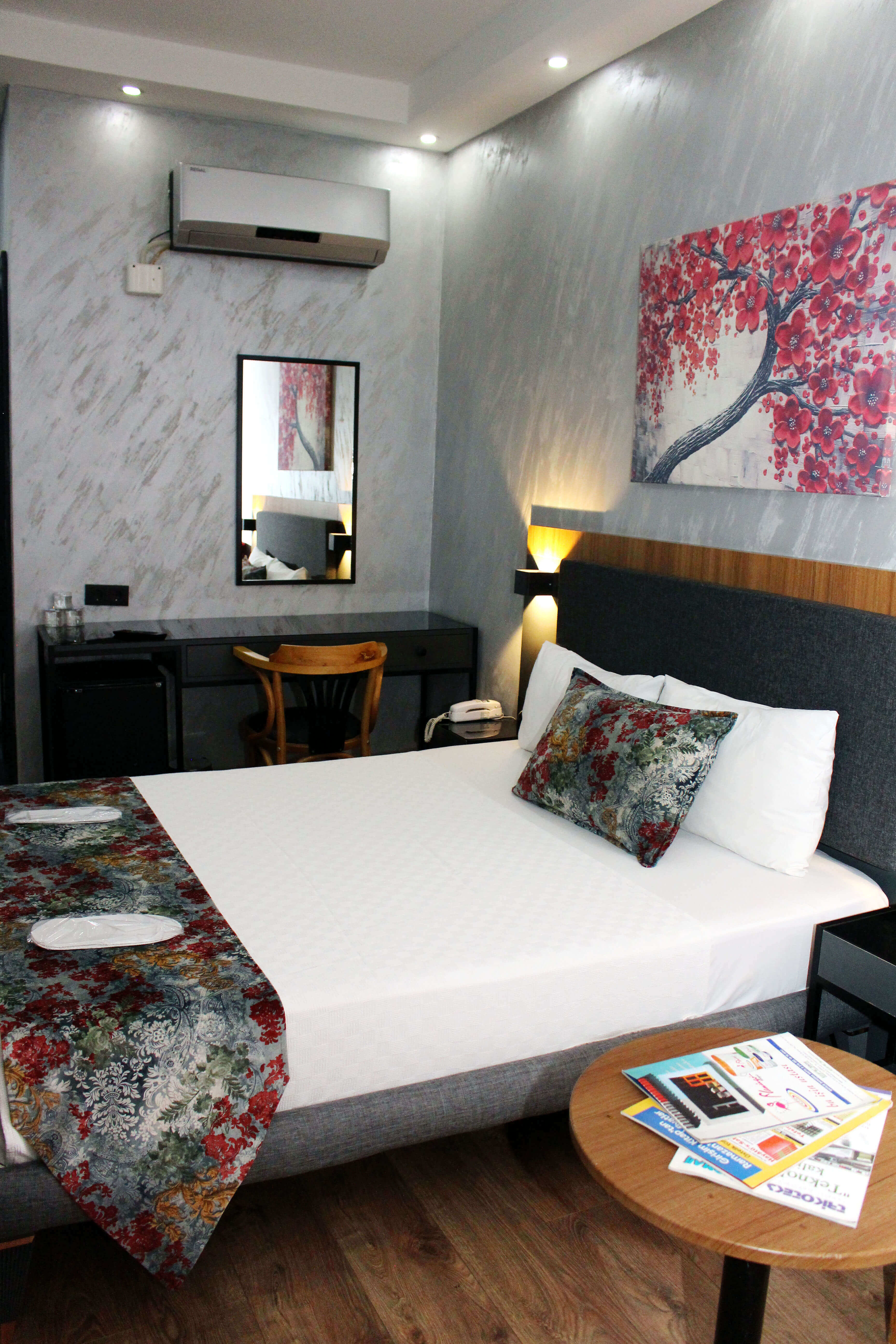 Double or Twin Deluxe