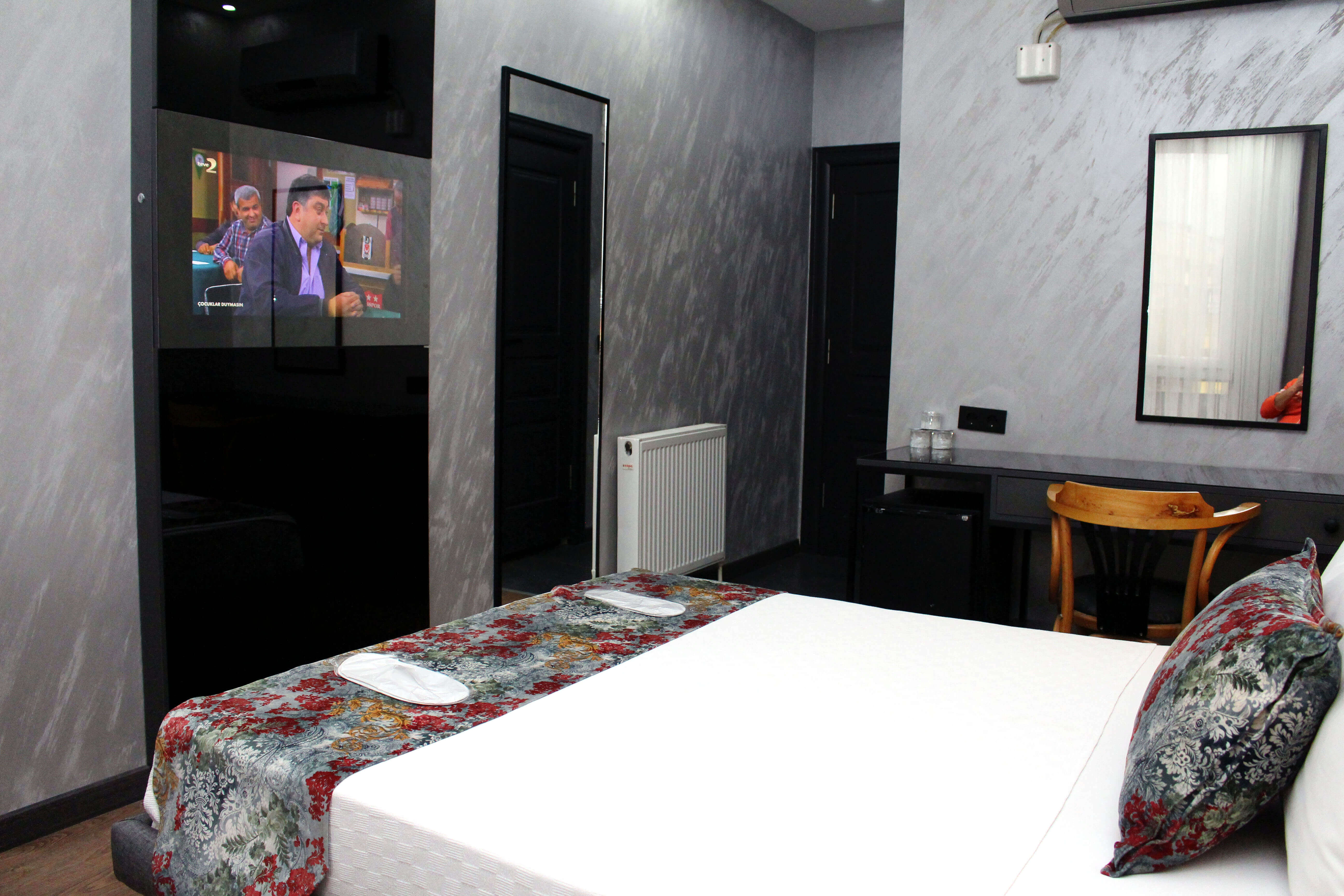 Double or Twin Deluxe