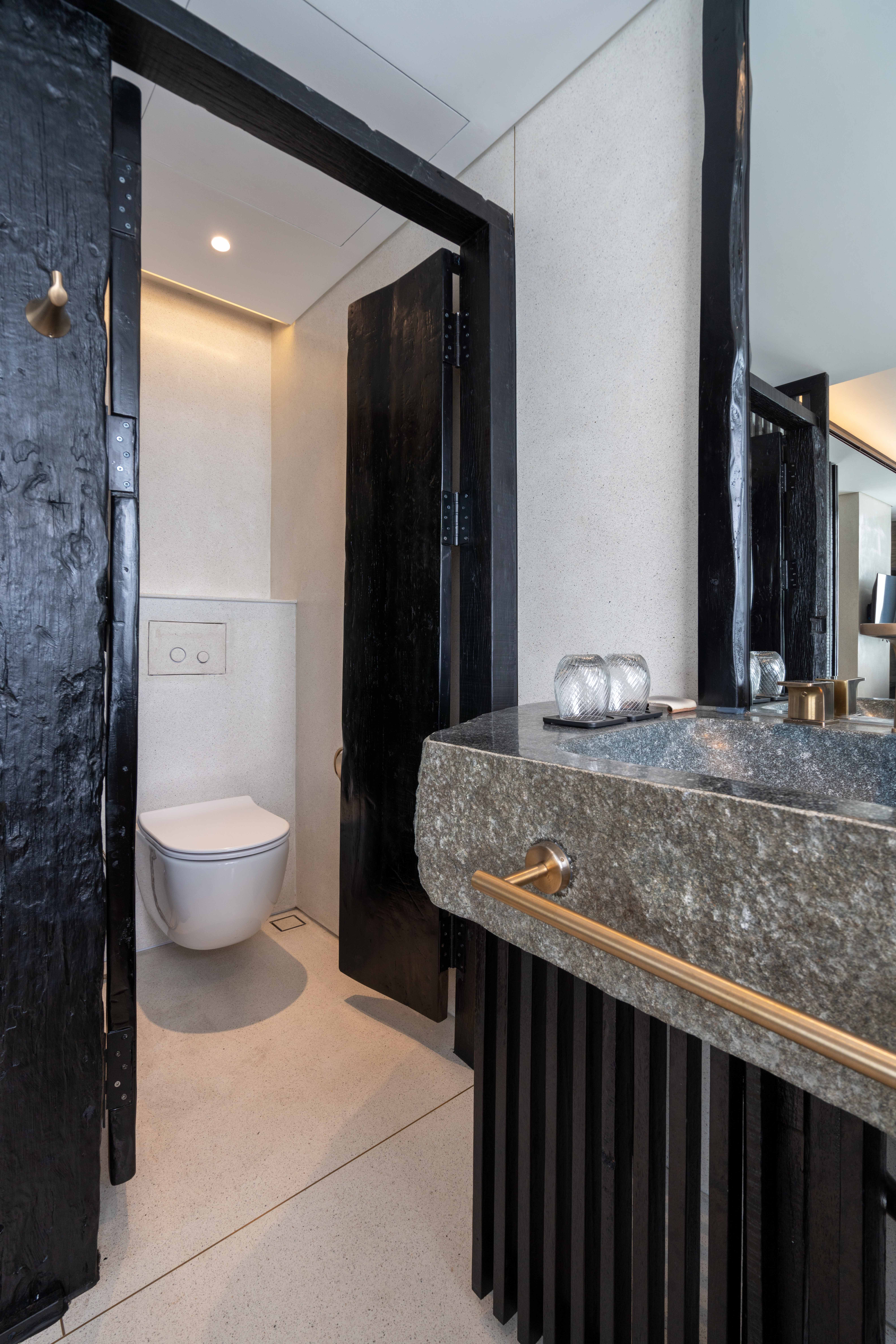 Double Deluxe King Bed