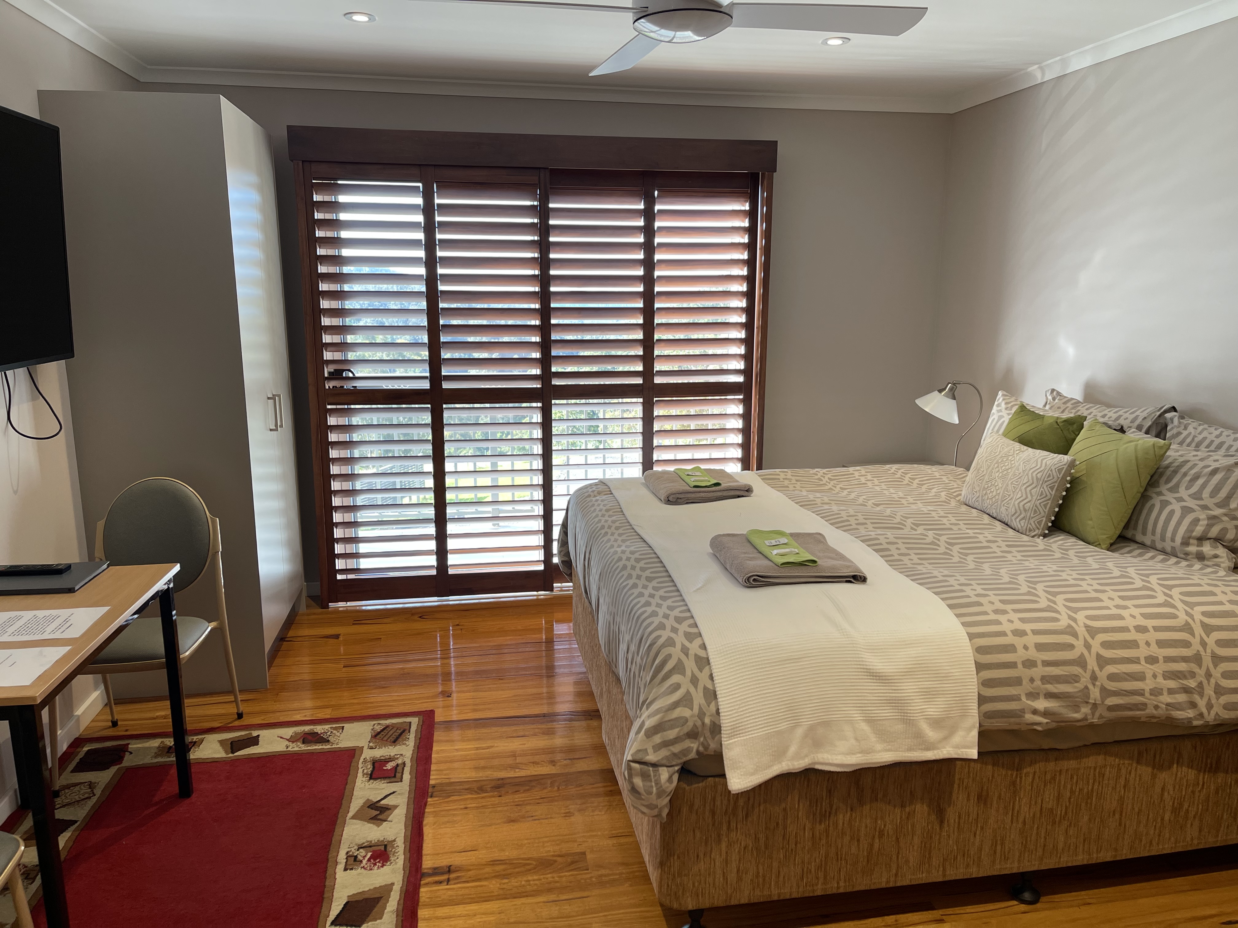 Double King Size Bed