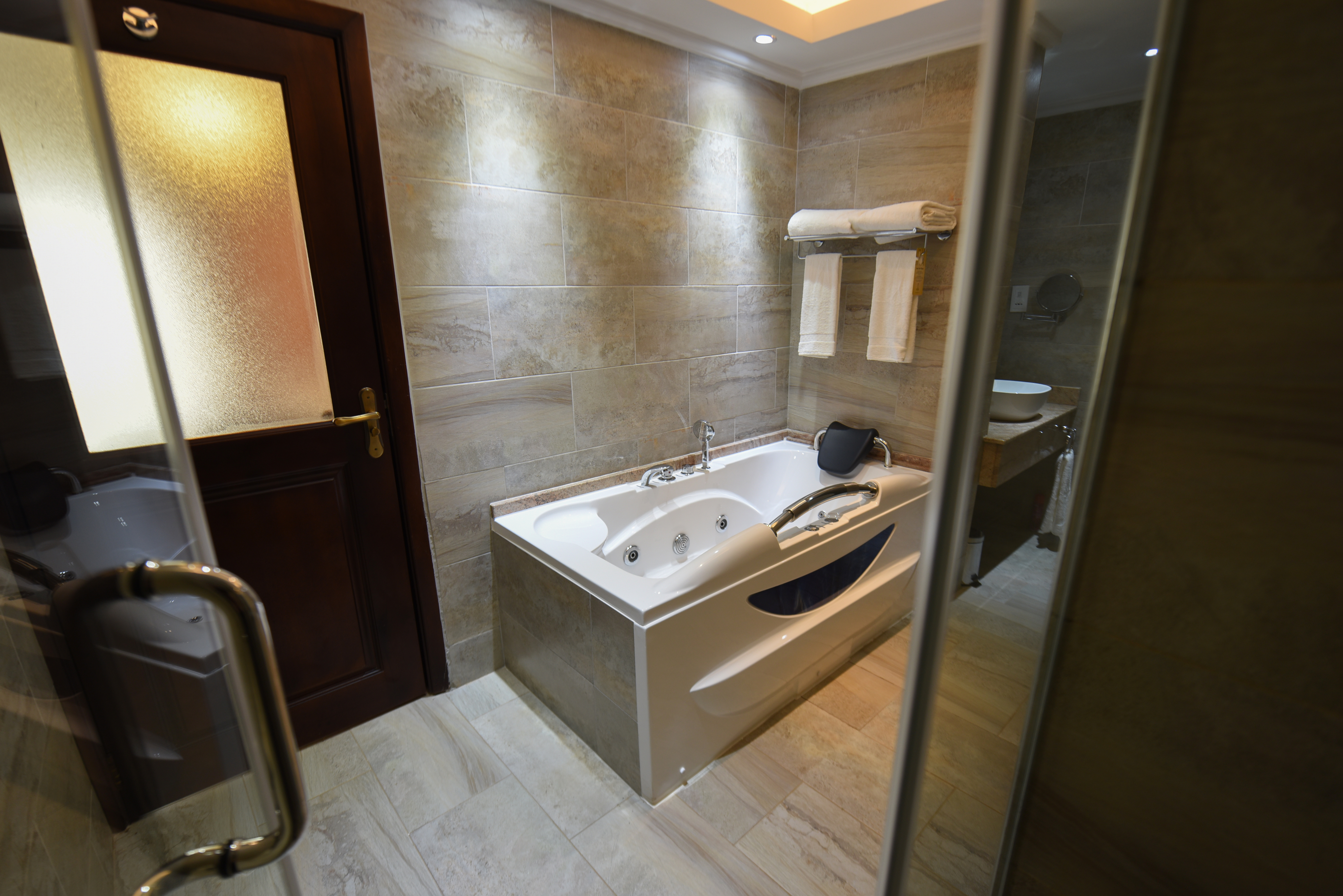 Suite Presidential with Views