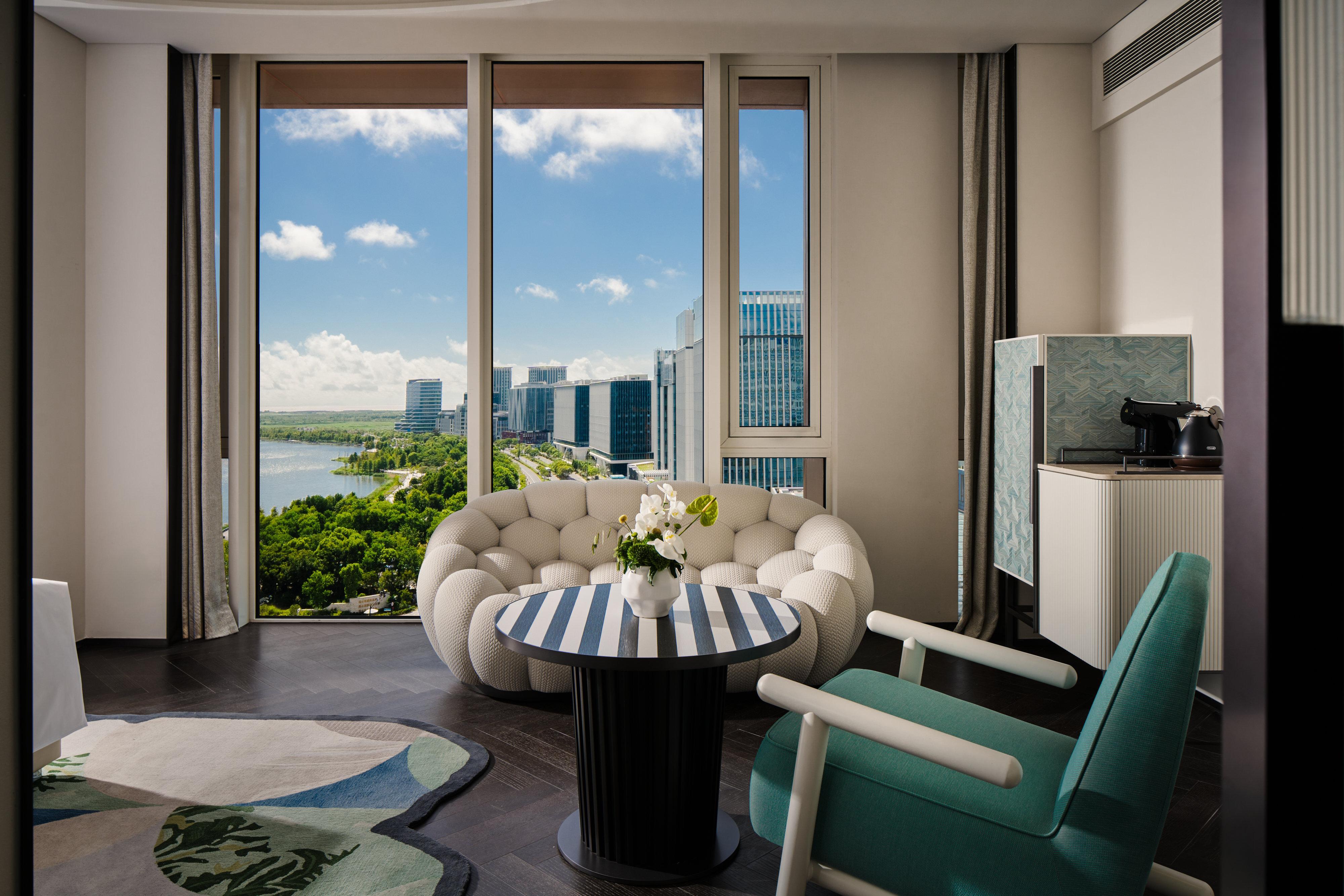 Double Premium with Views