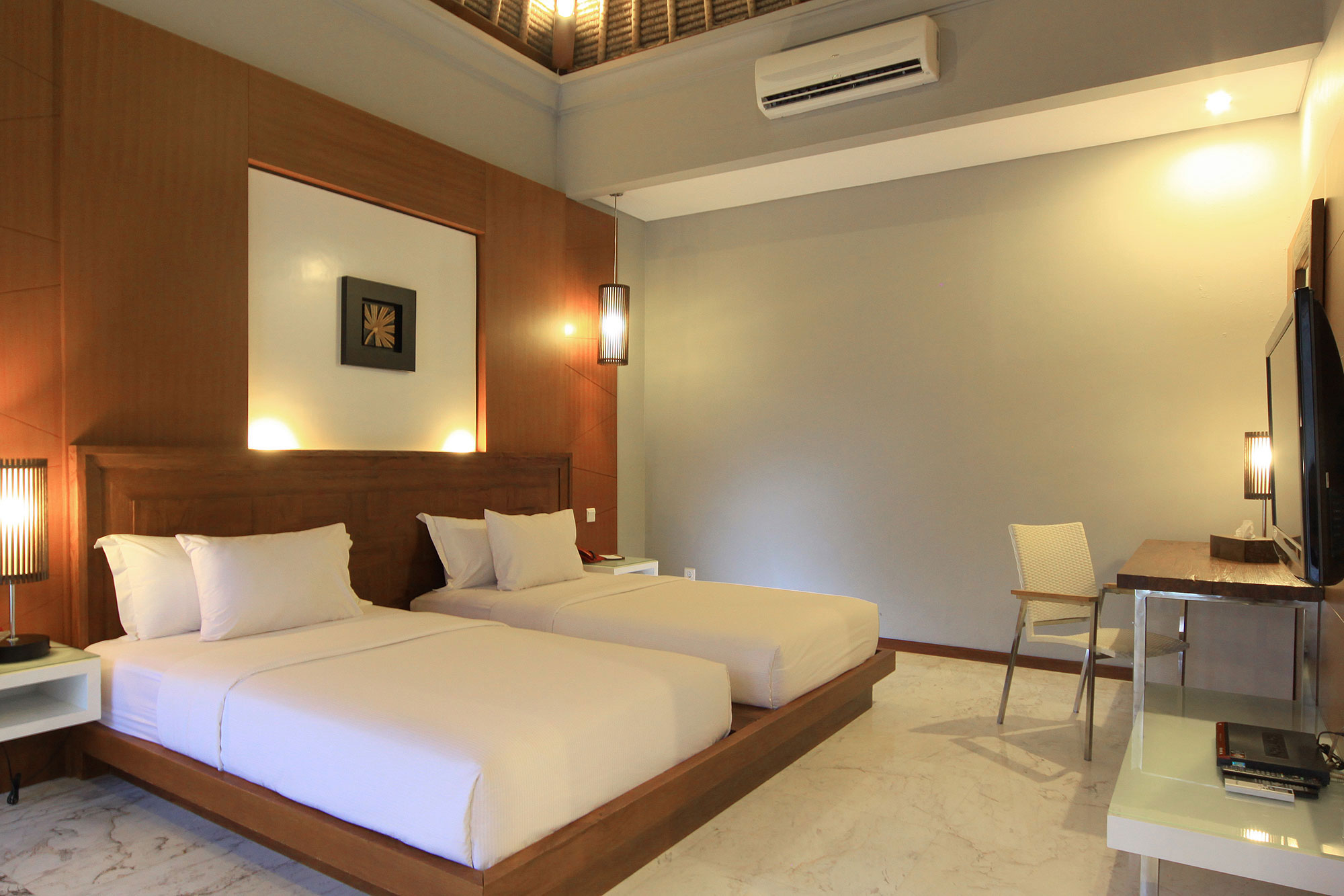 Villa Two Bedrooms One Bathroom