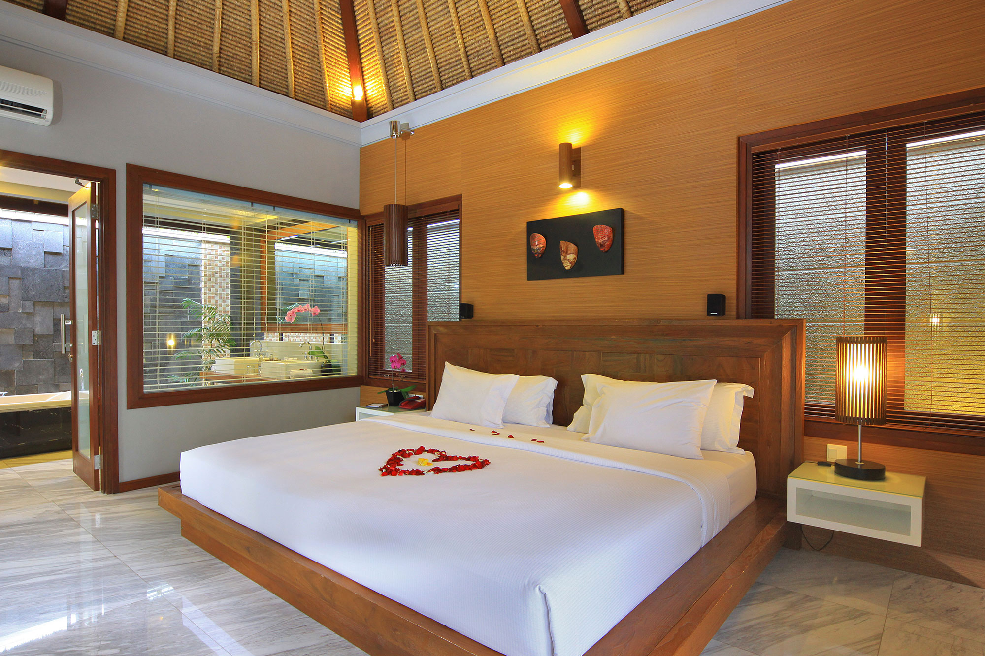 Double or Twin One Bedroom