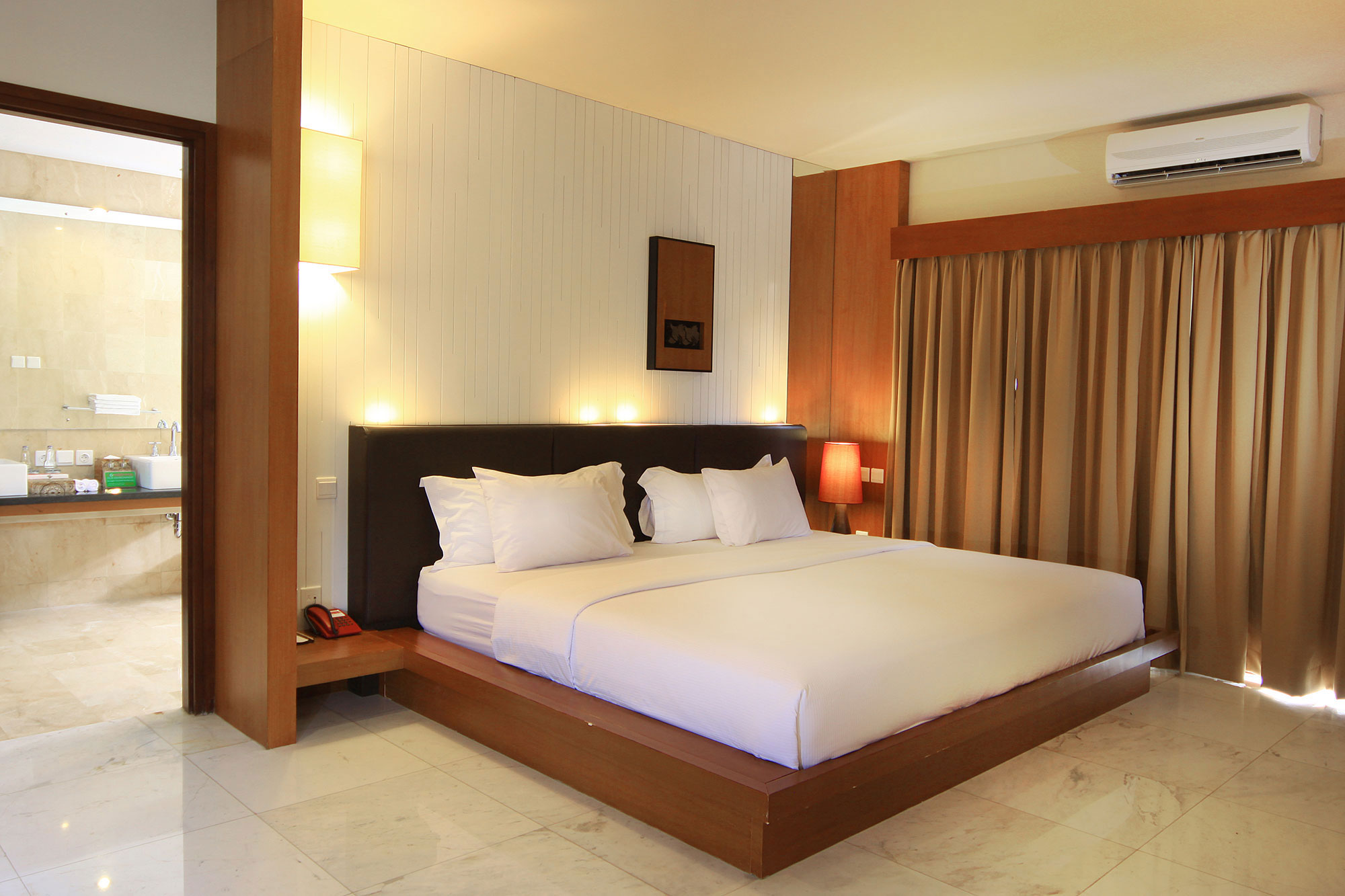 Double or Twin Deluxe