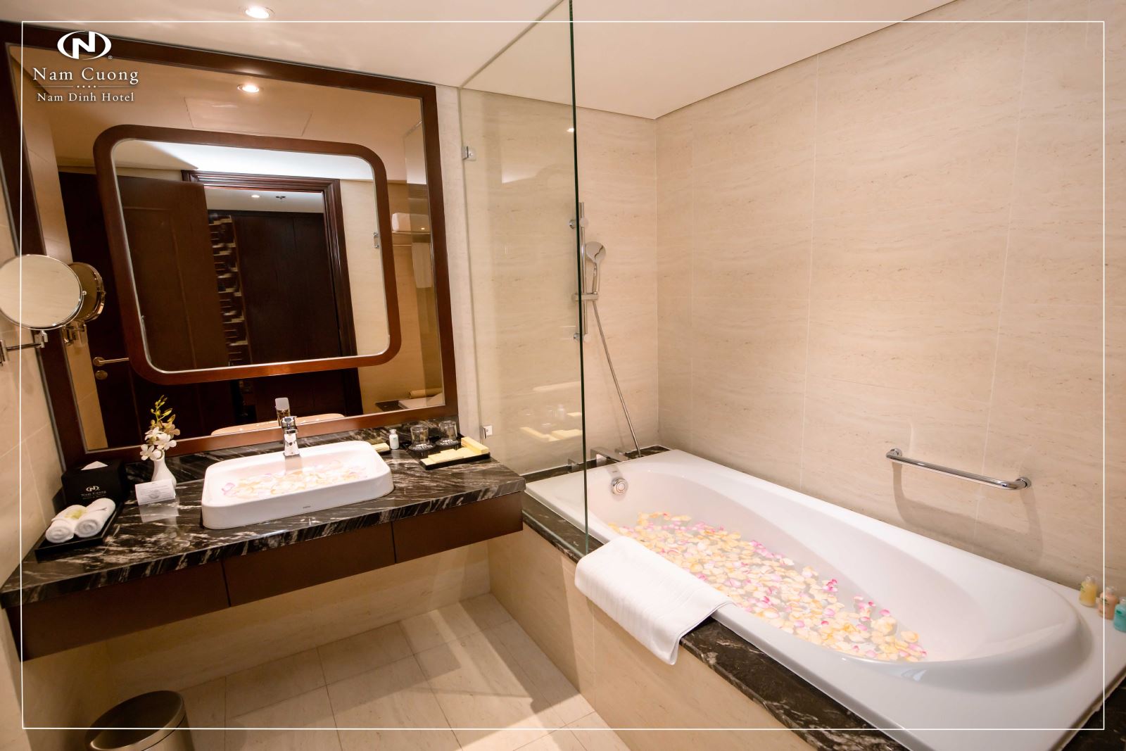 Double or Twin Deluxe