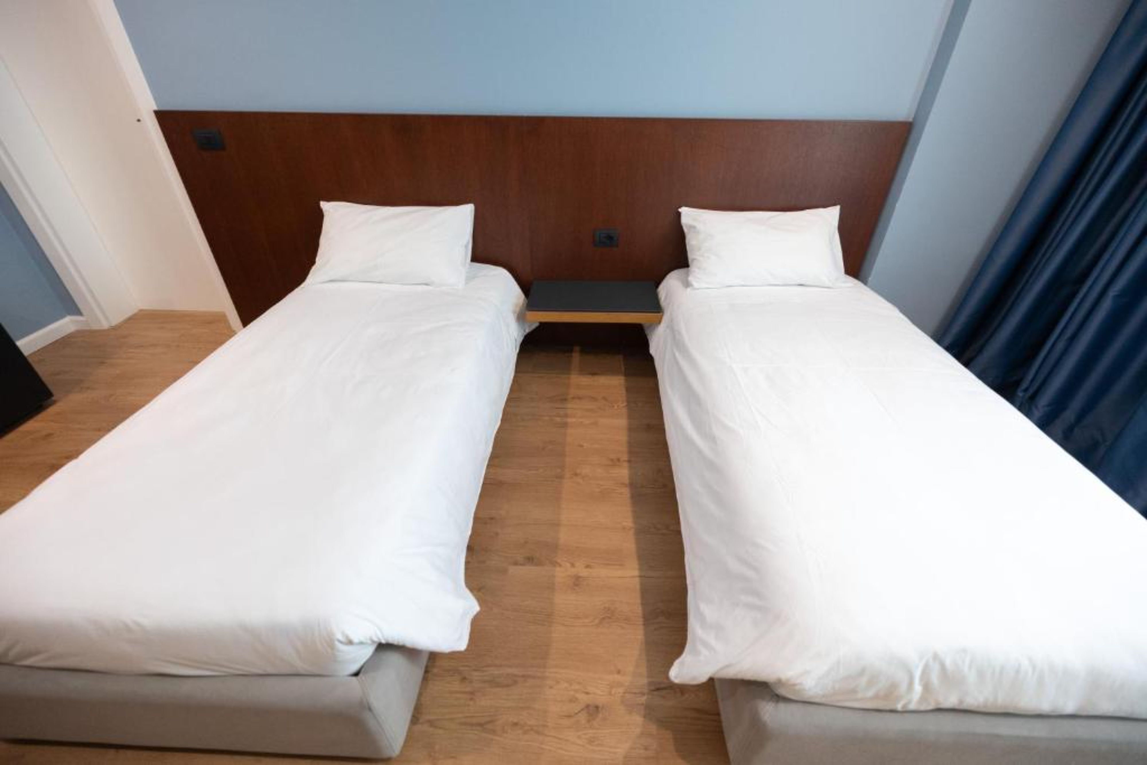 Twin with Air Conditioning