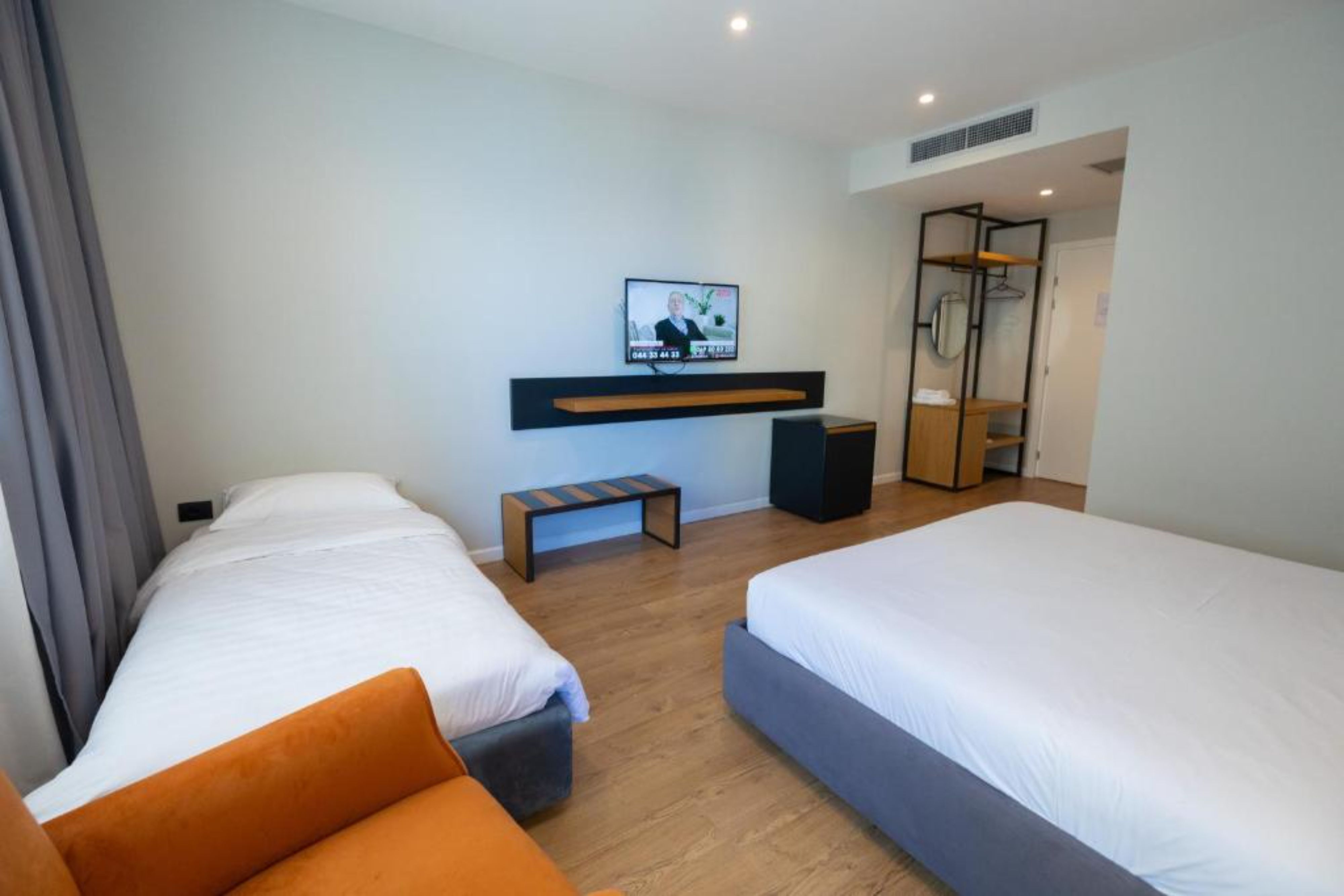 Triple Side Sea View One Bedroom