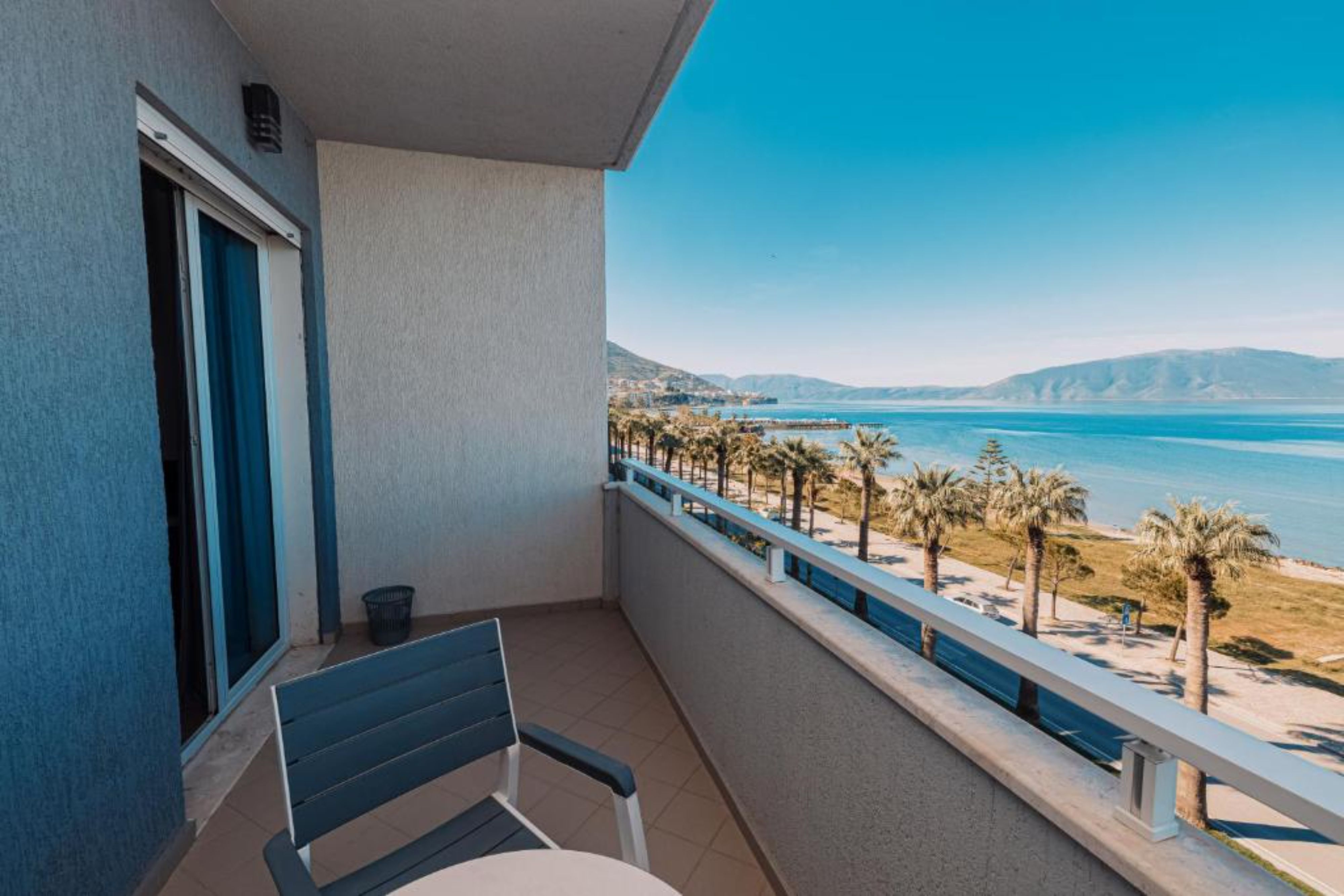 Suite Sea View with Air Conditioning