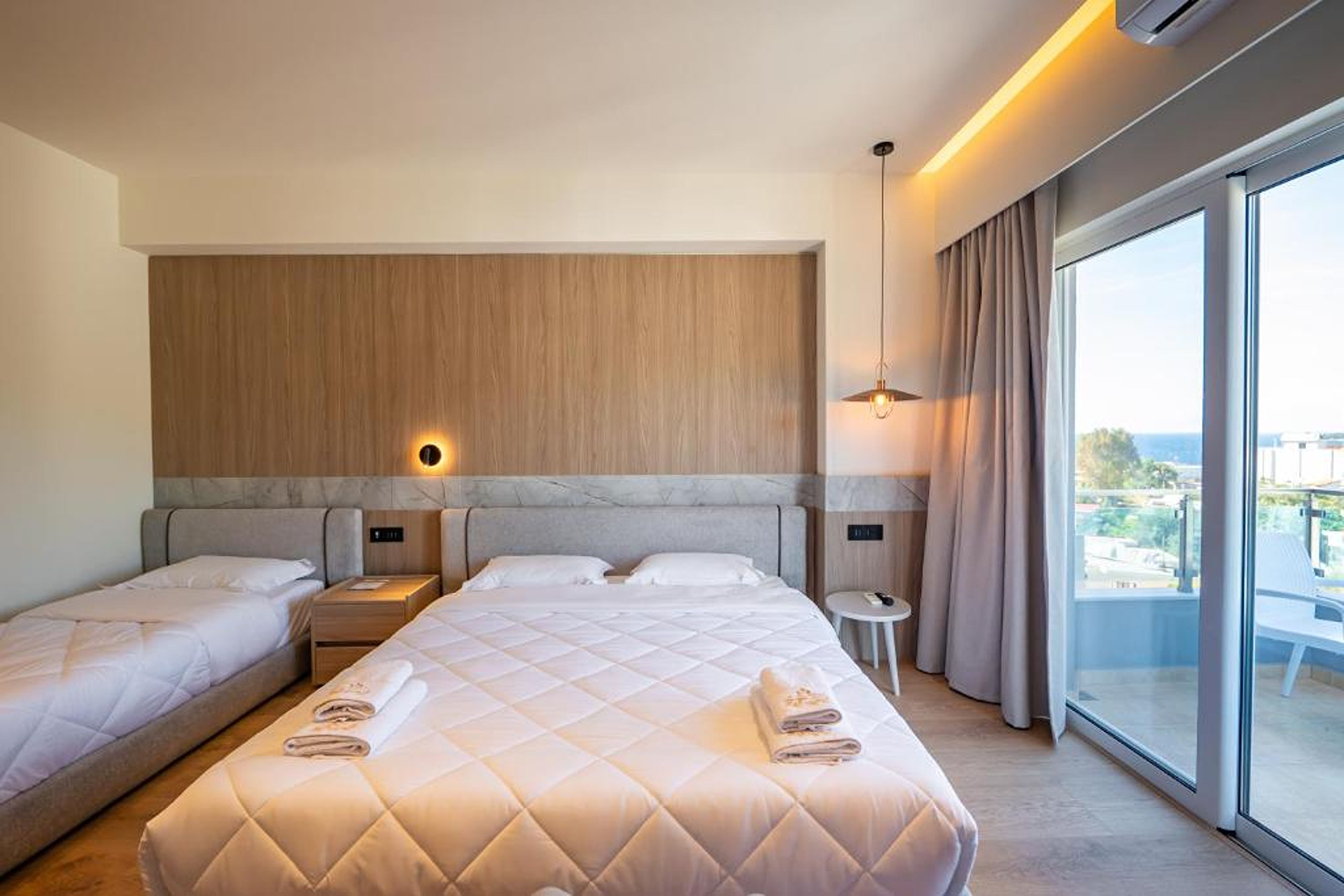 Quadruple with Balcony