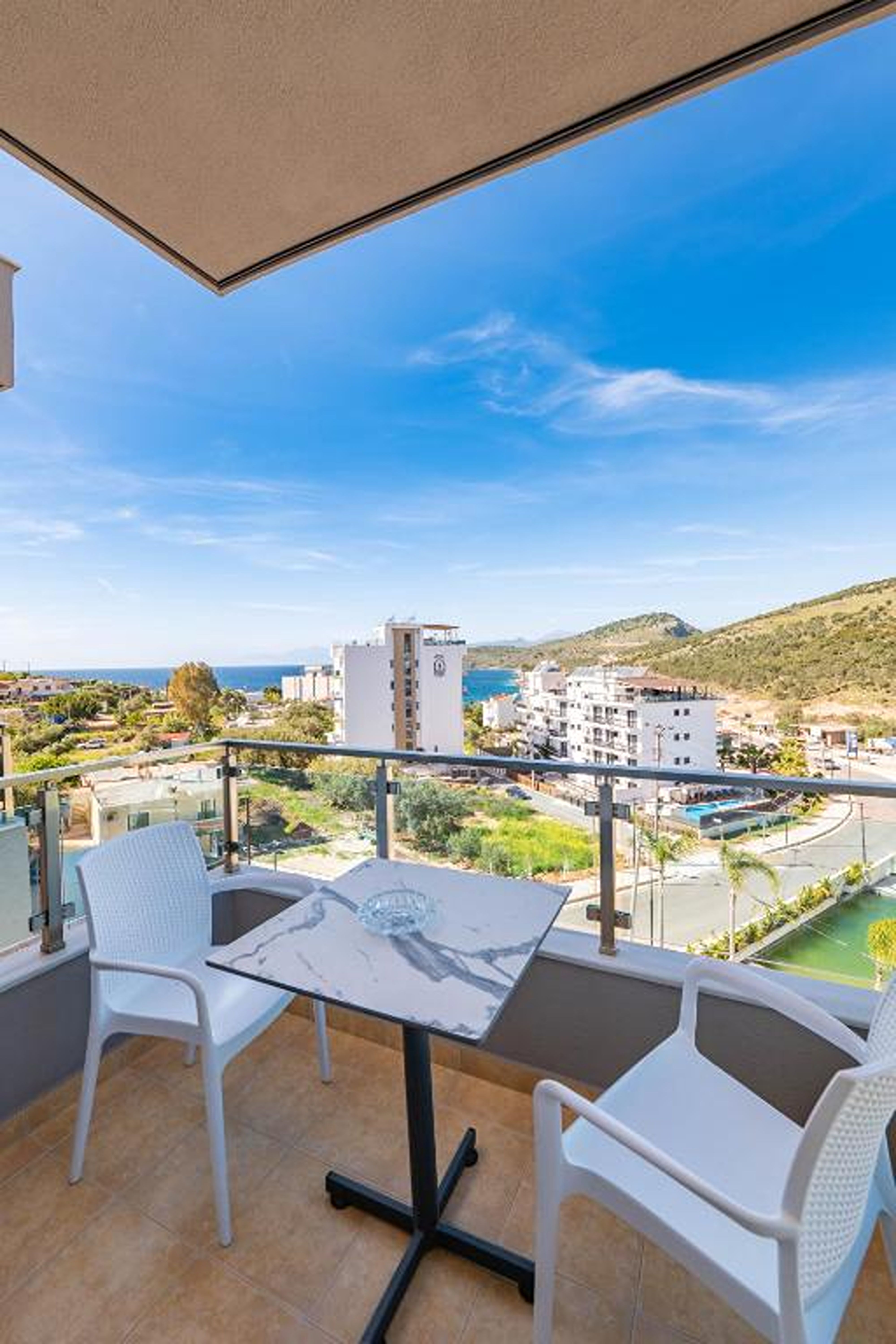 Quadruple with Balcony