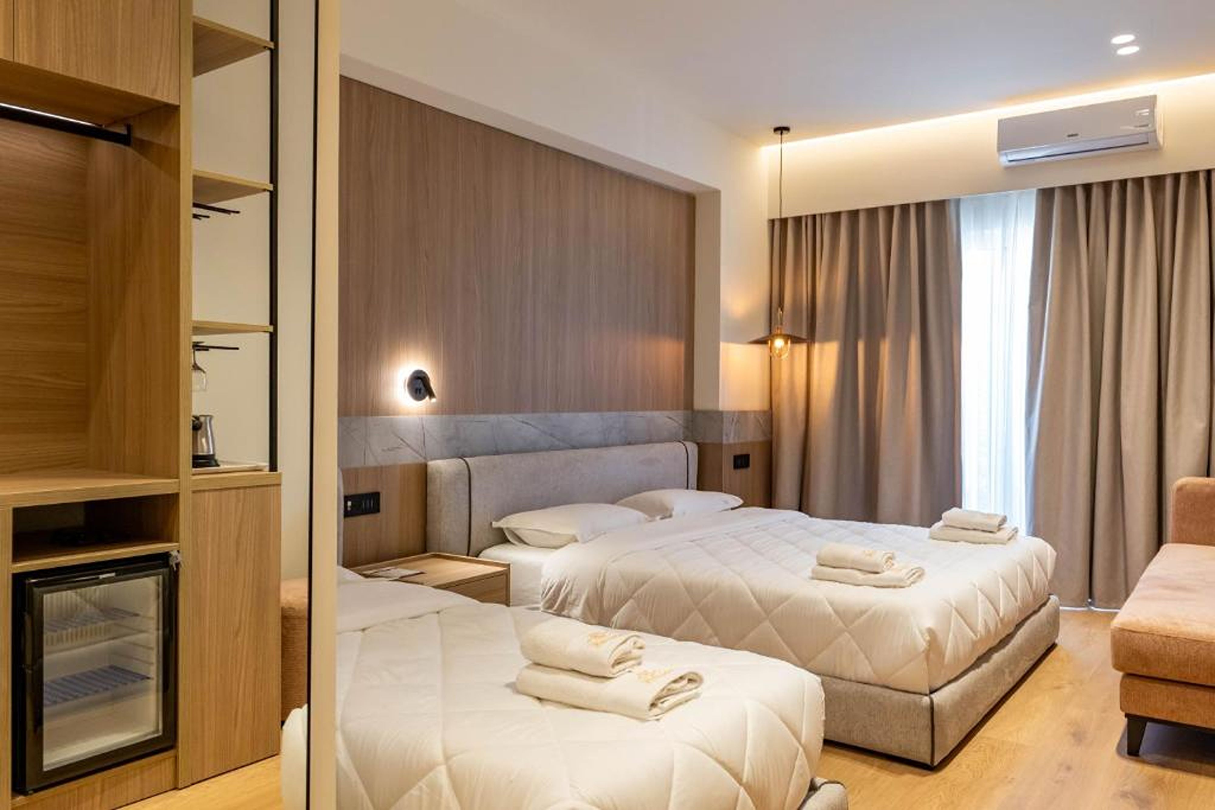 Quadruple with Balcony