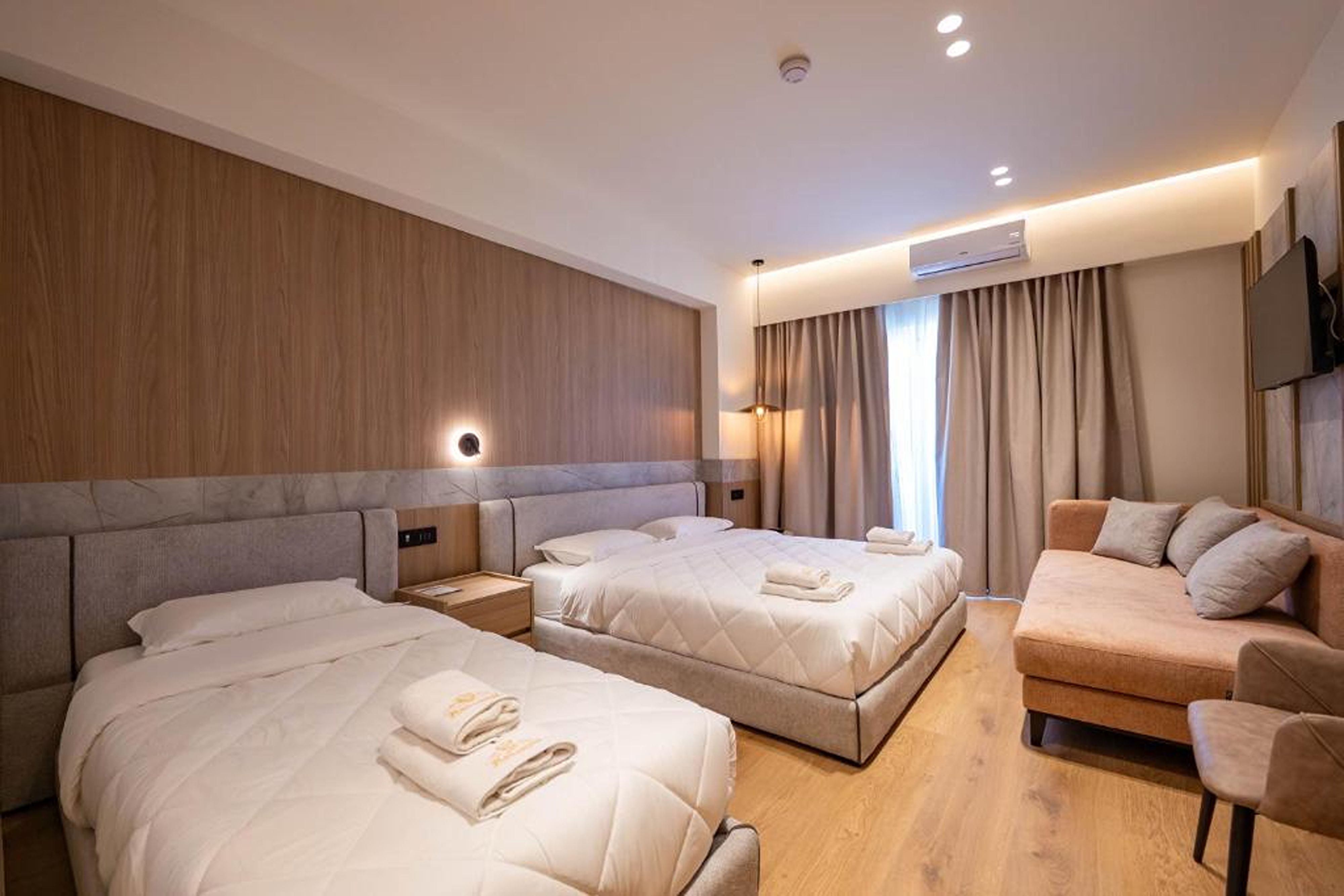 Quadruple with Balcony