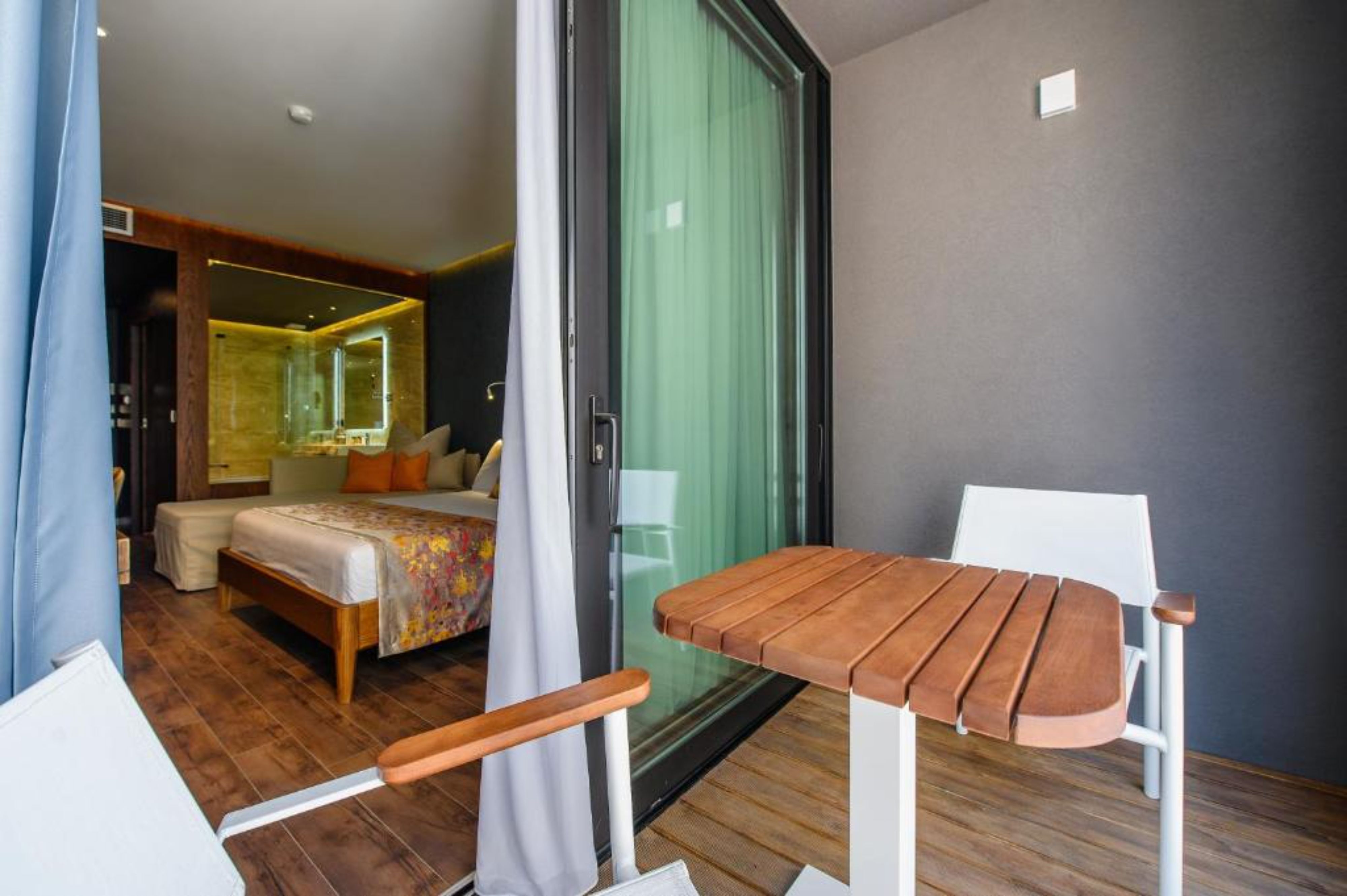 Triple Premier One Bedroom