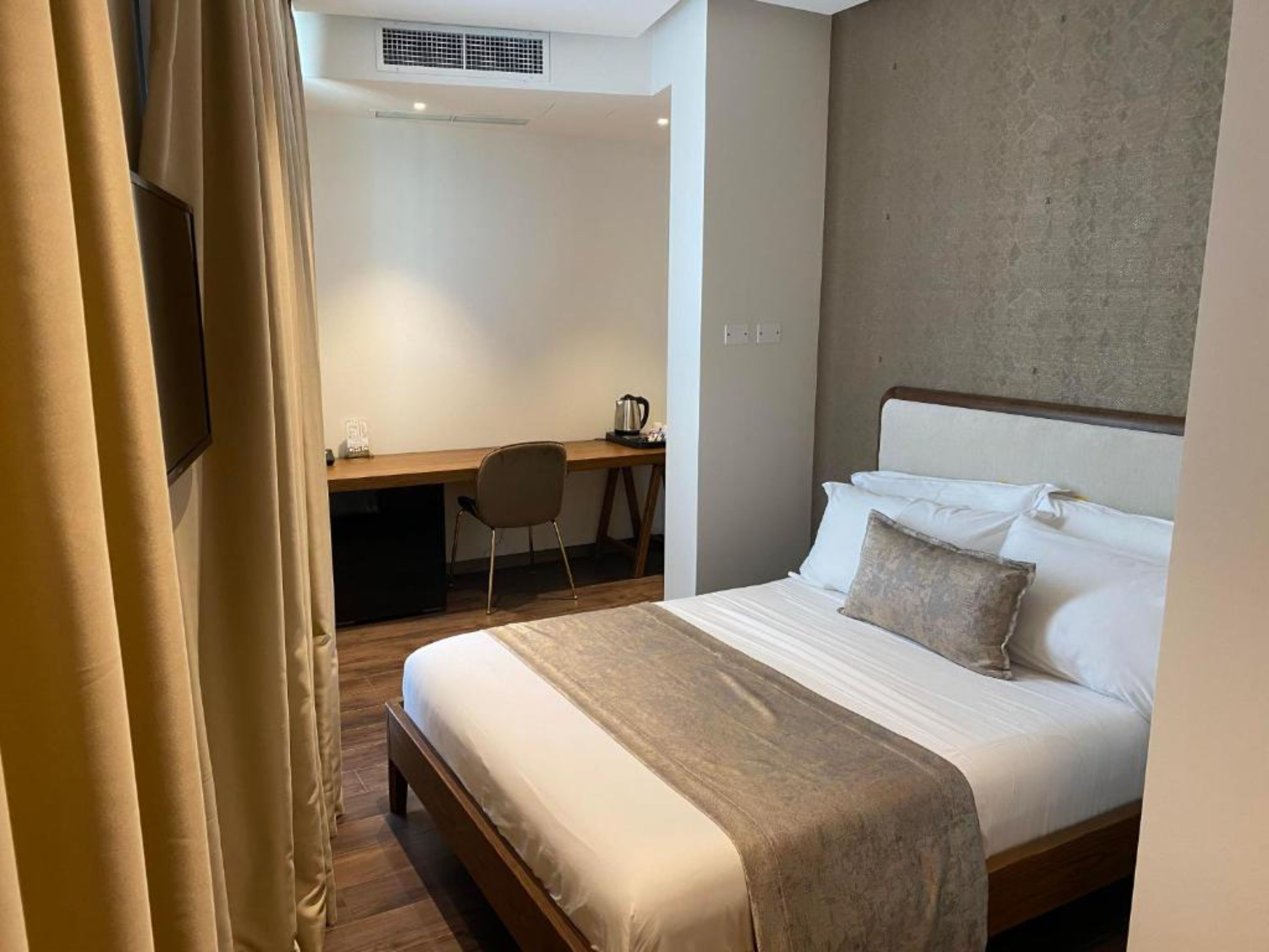 Junior Suite Standard