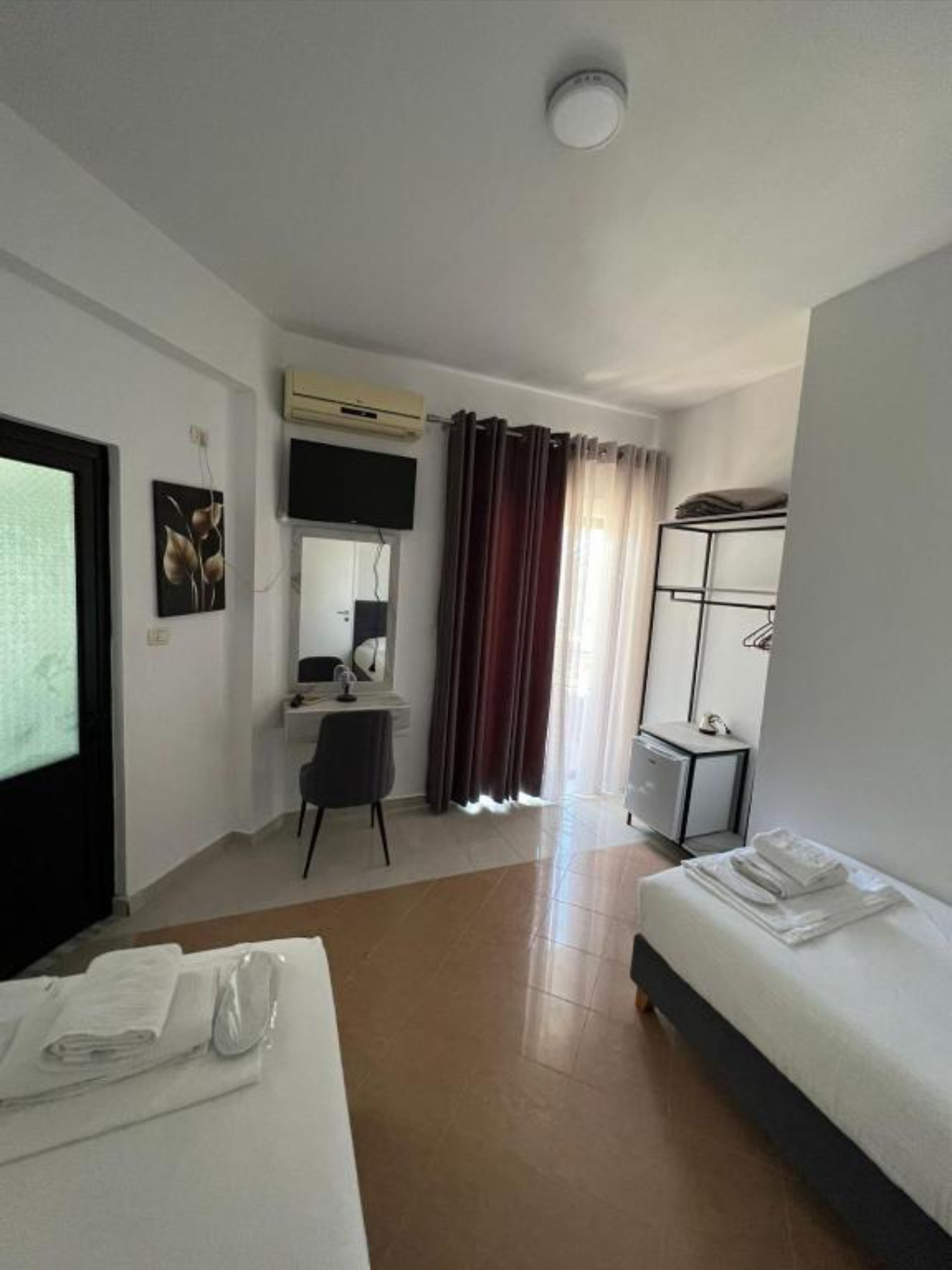 Twin Side Sea View One Bedroom