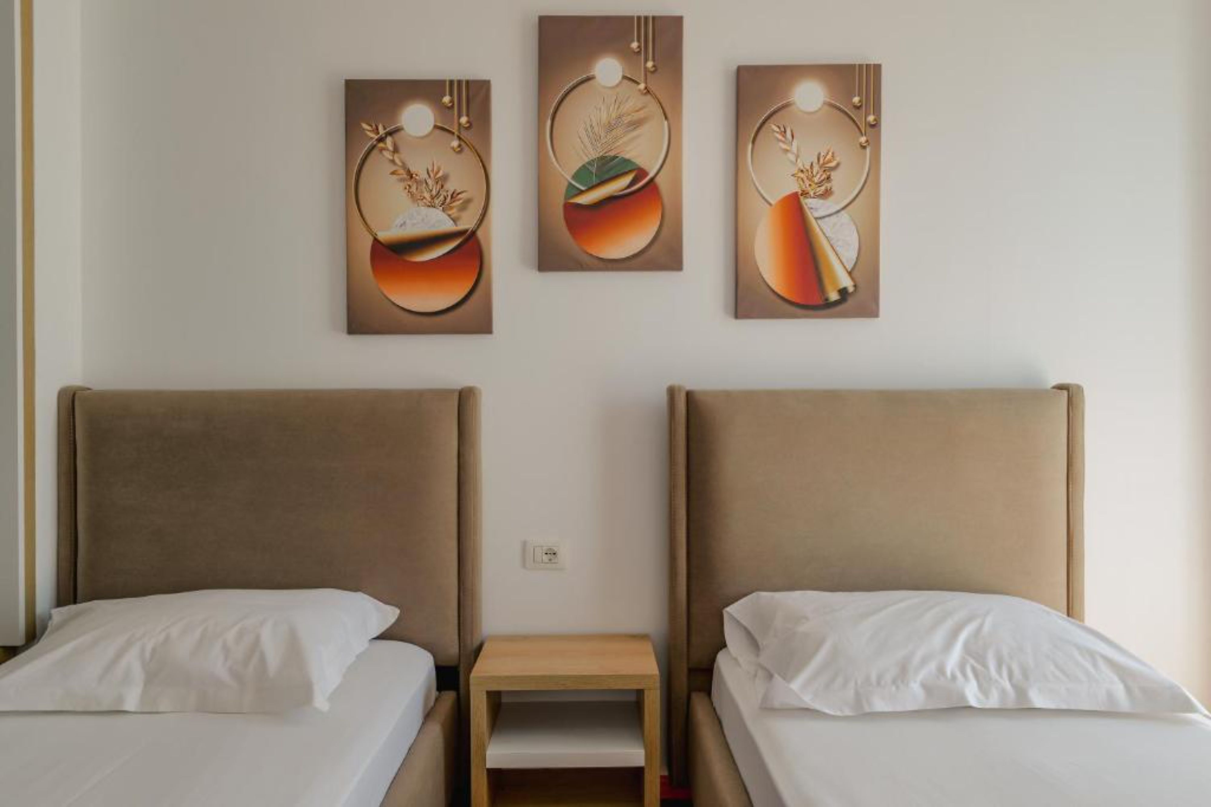 Quadruple Sea View with Air Conditioning