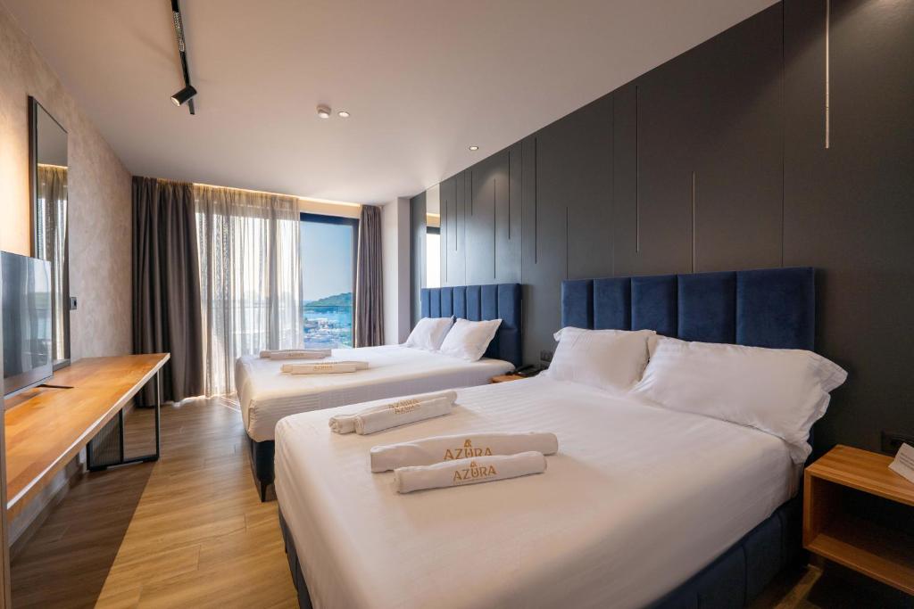 Triple One Bedroom One Bathroom