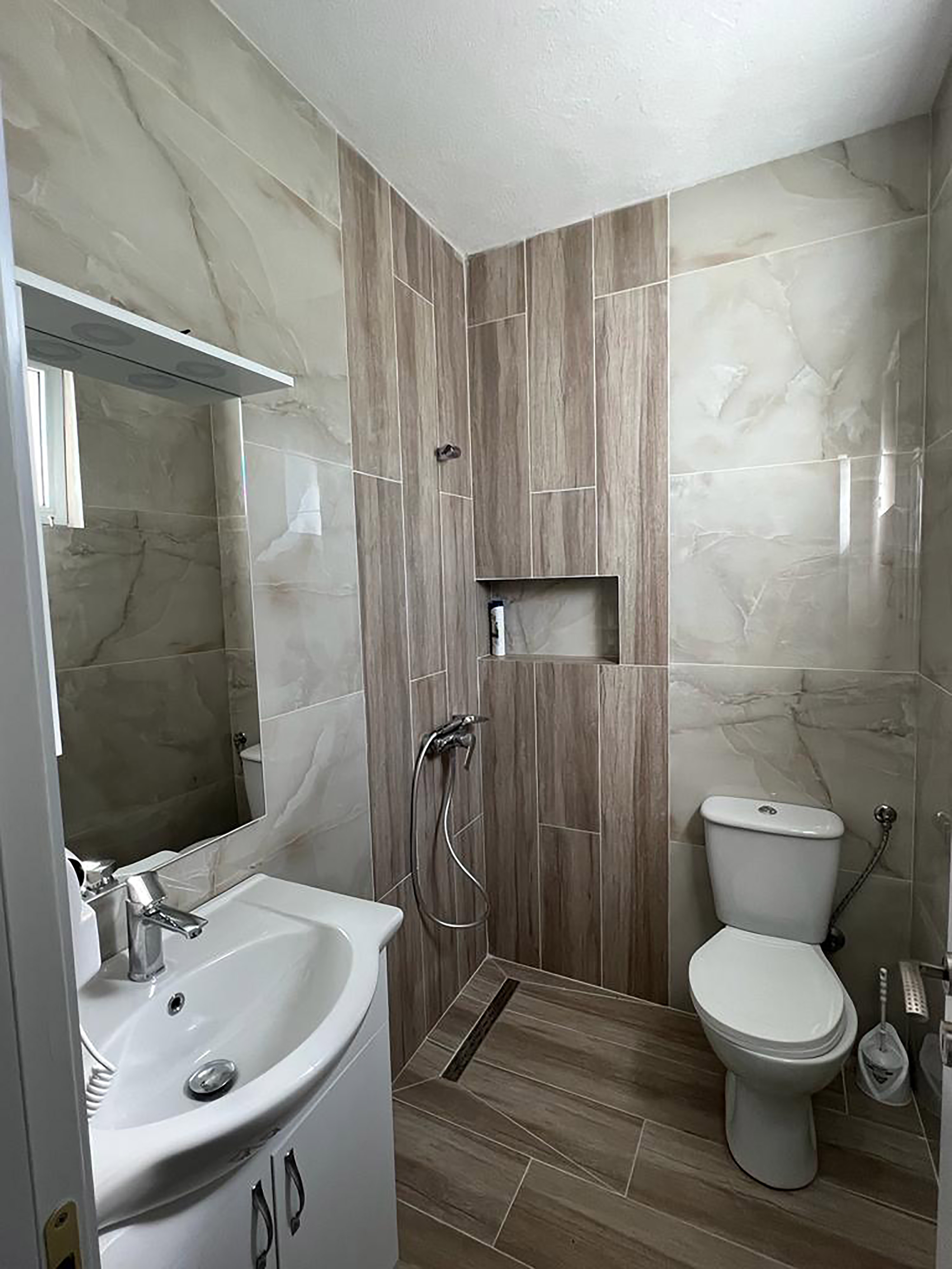 Triple with Kitchenette