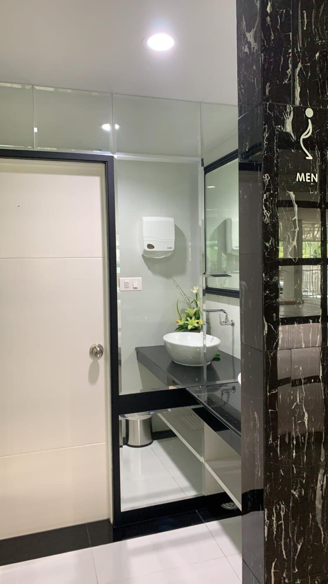 Double or Twin Deluxe