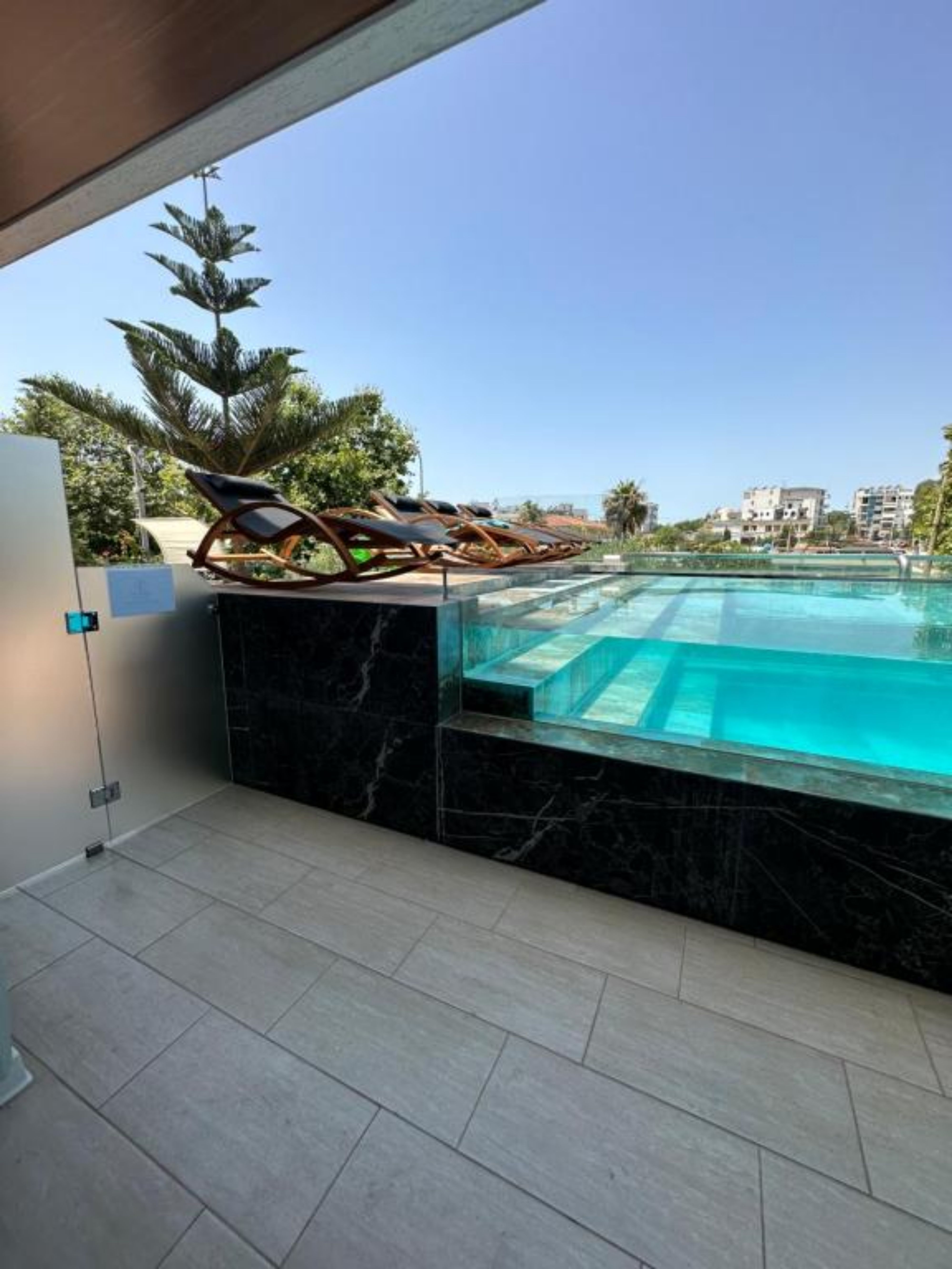 Double King Size Bed