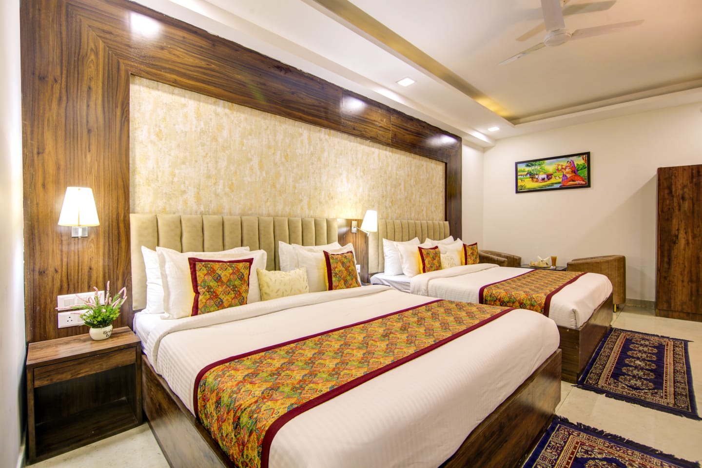 Family Room Deluxe King Bed