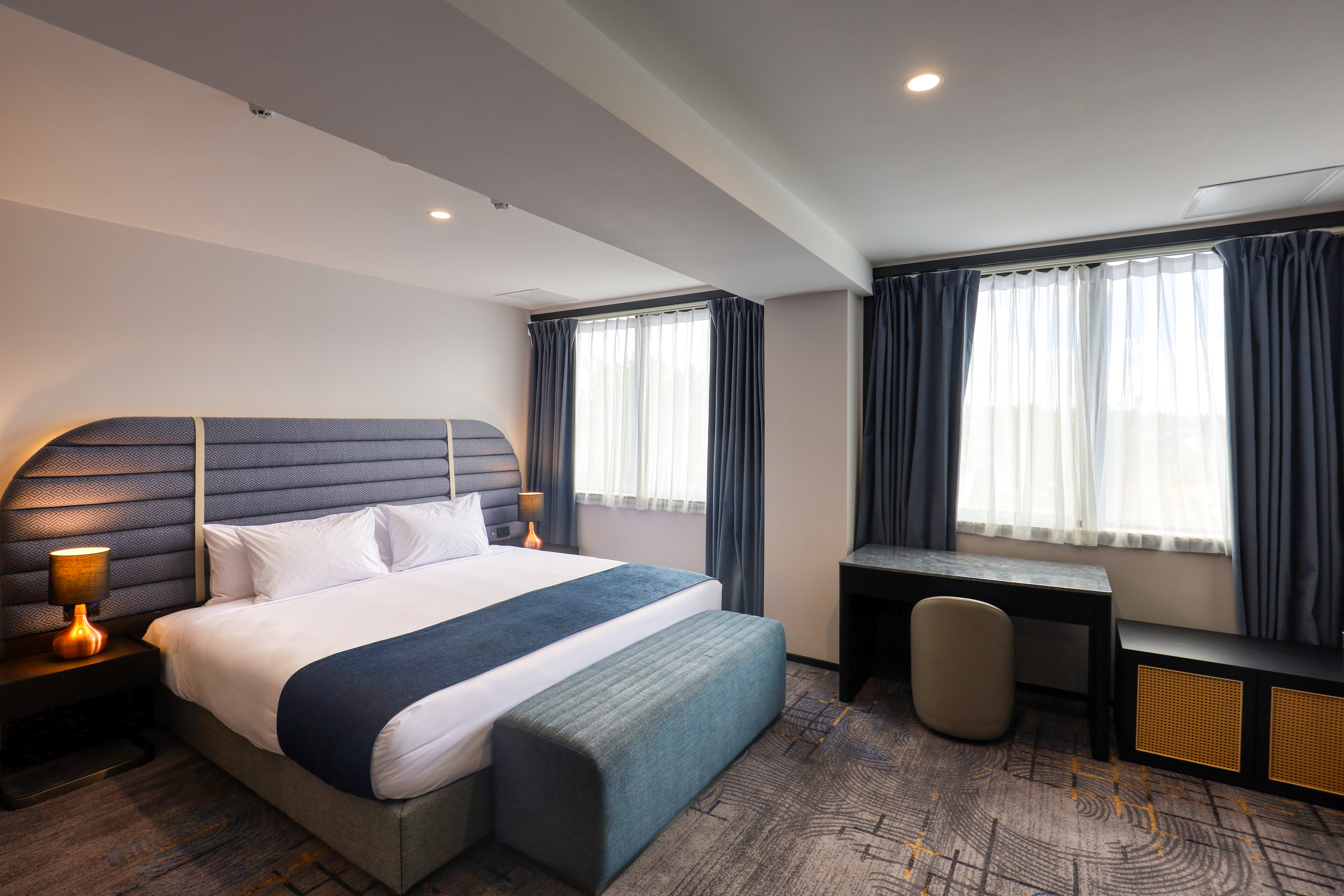 Studio Superior King Bed