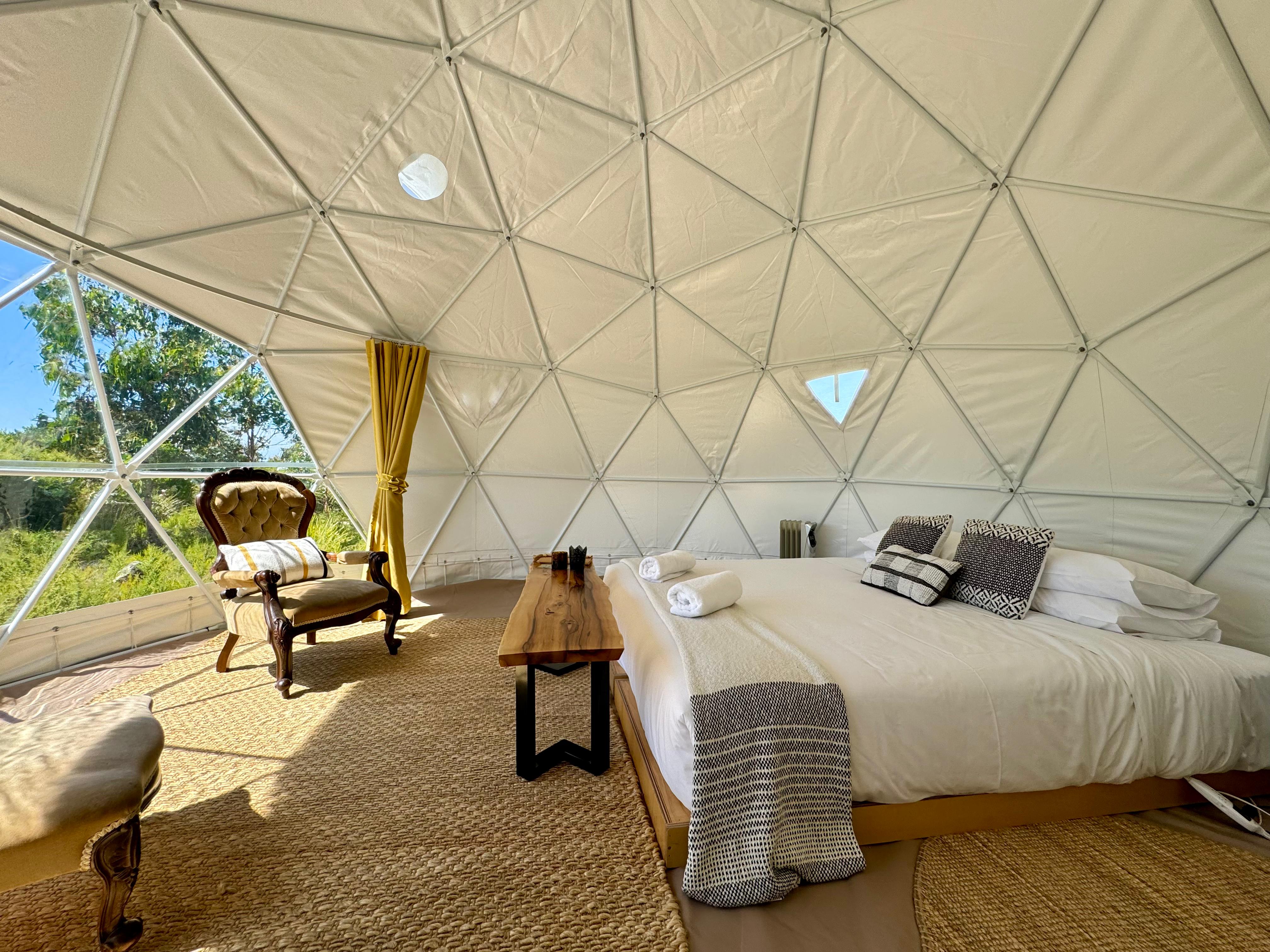 Tent Deluxe Ocean View One Bedroom