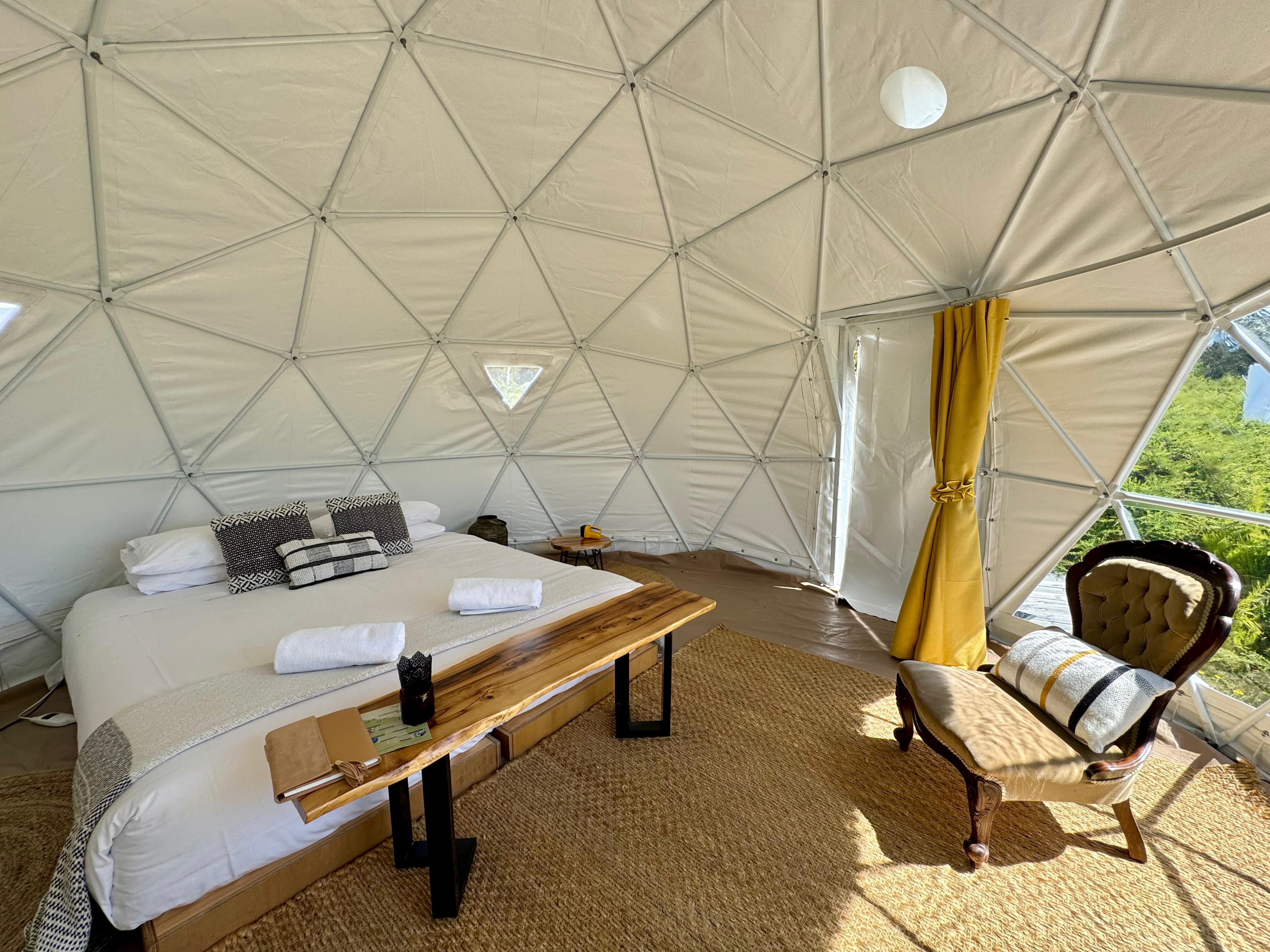 Tent Deluxe Ocean View One Bedroom