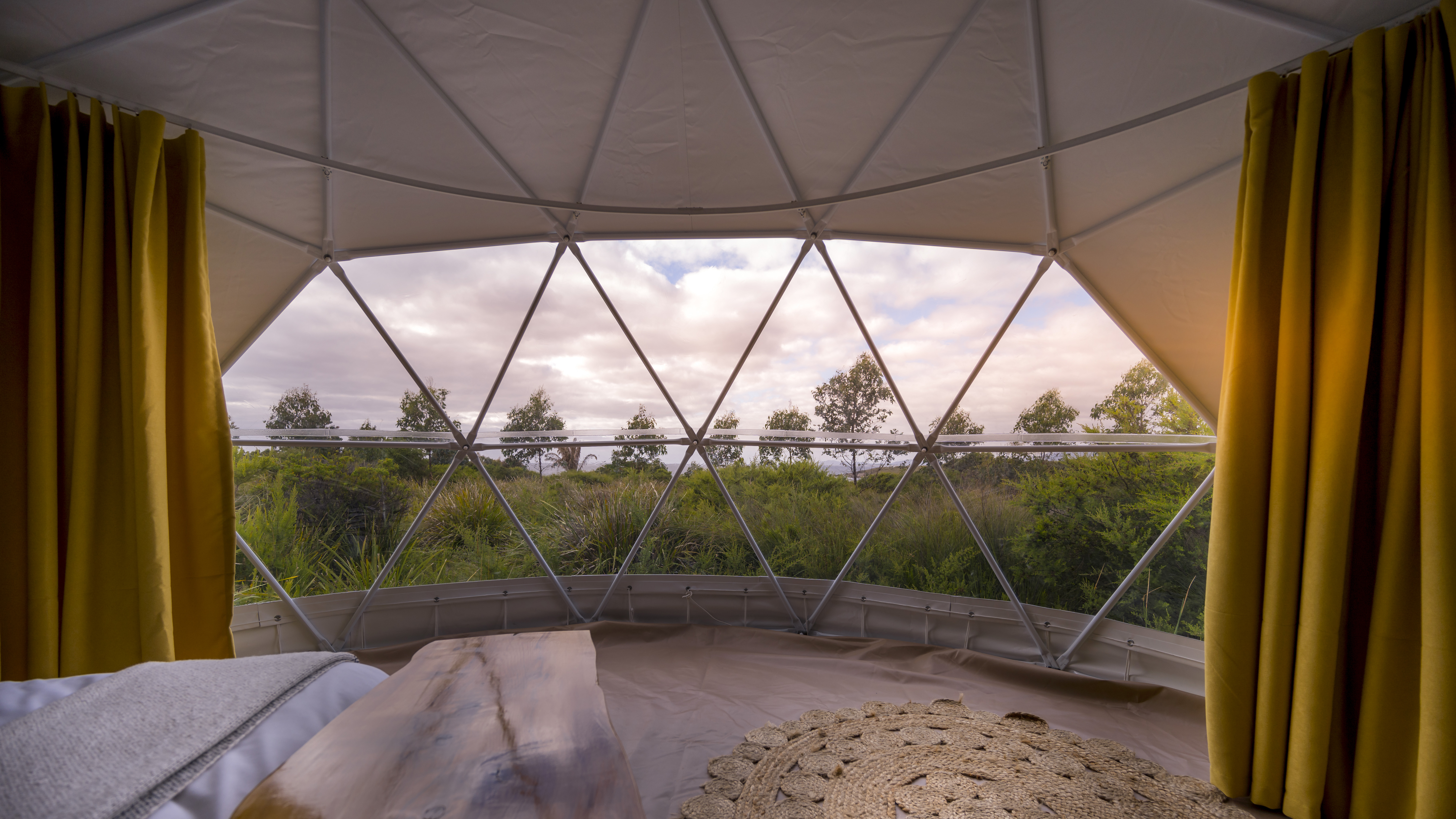 Tent Deluxe Ocean View One Bedroom