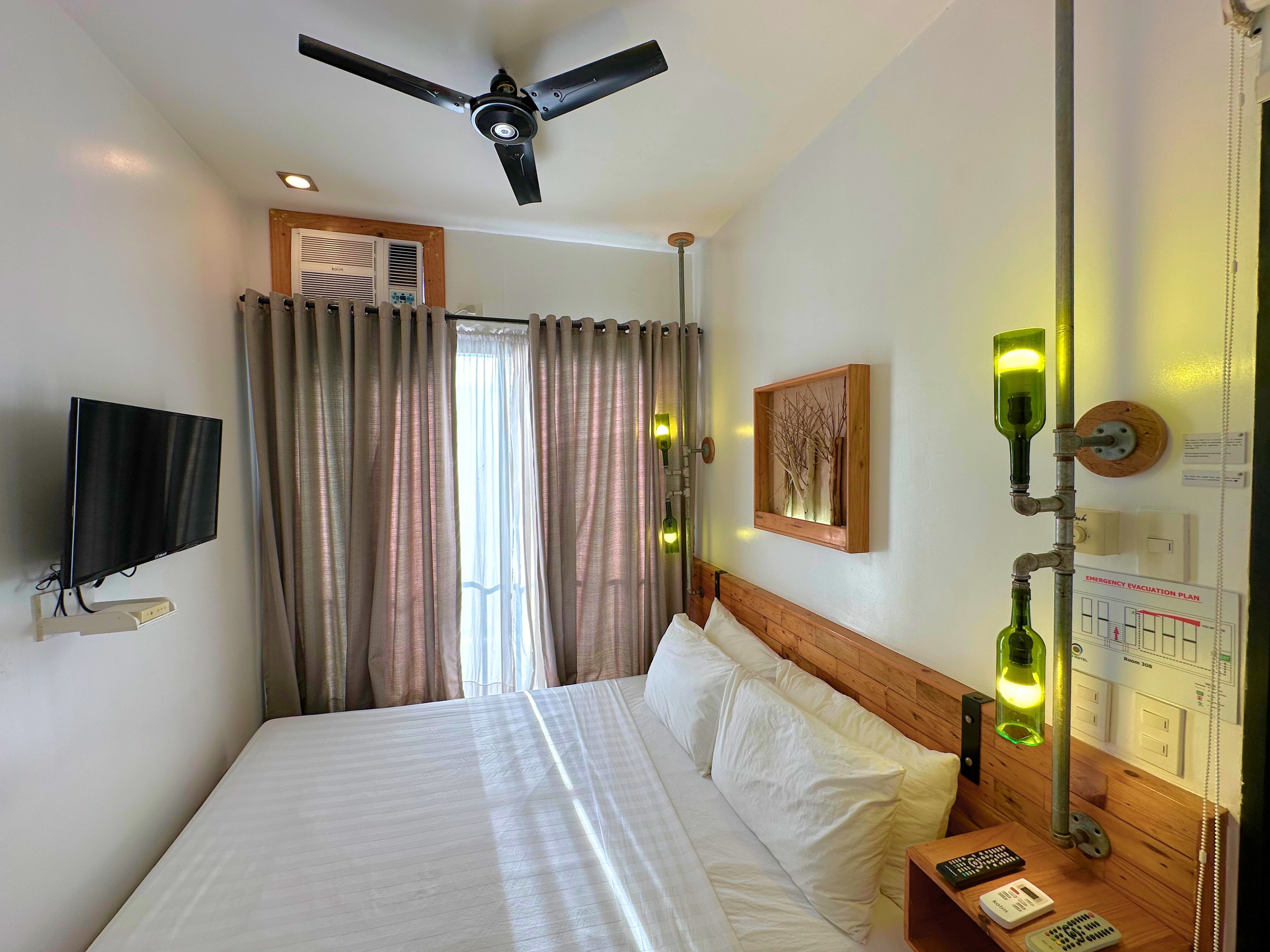 Double Queen Size Bed