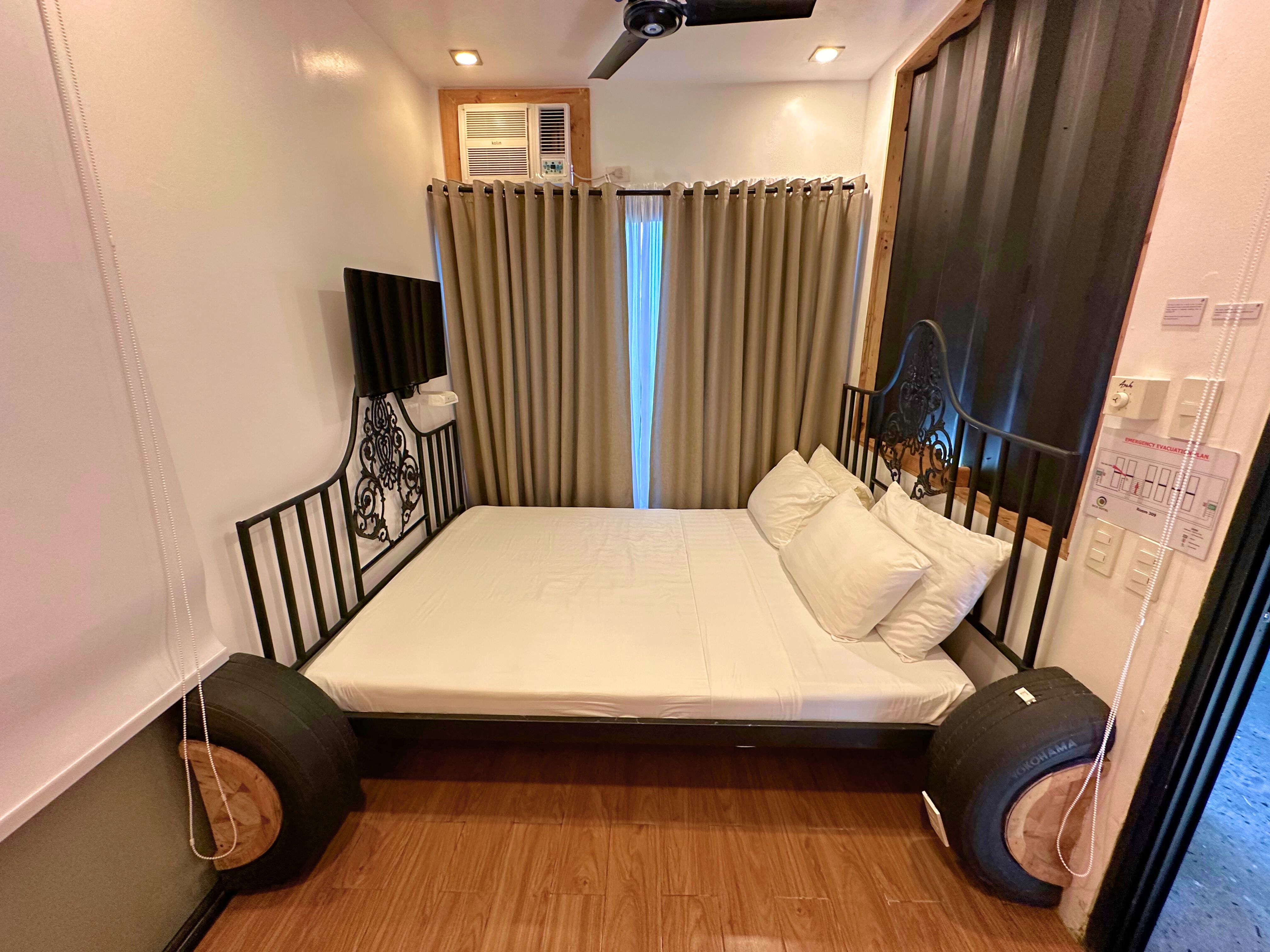 Double Queen Size Bed