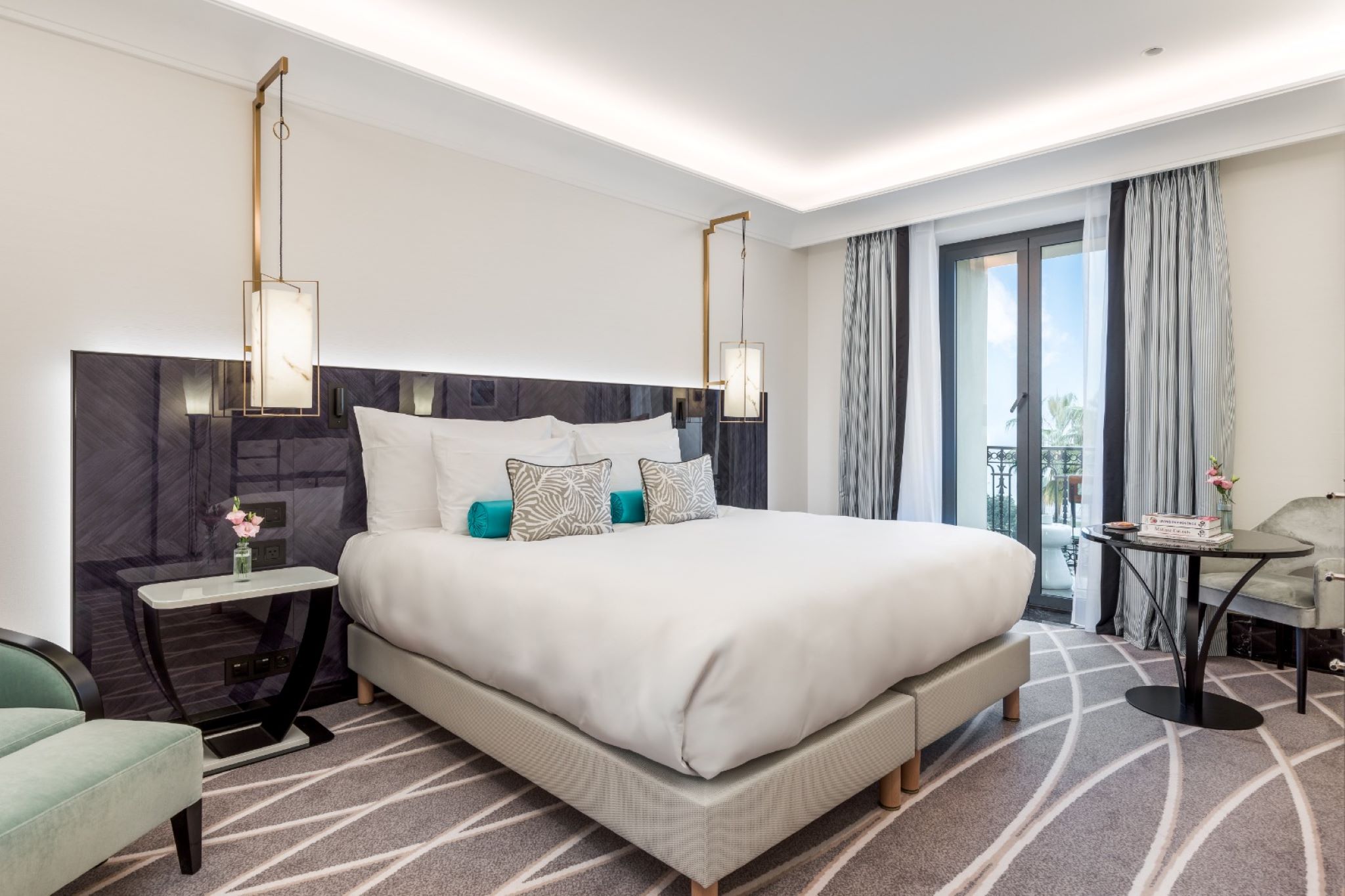 Double or Twin Deluxe Sea View