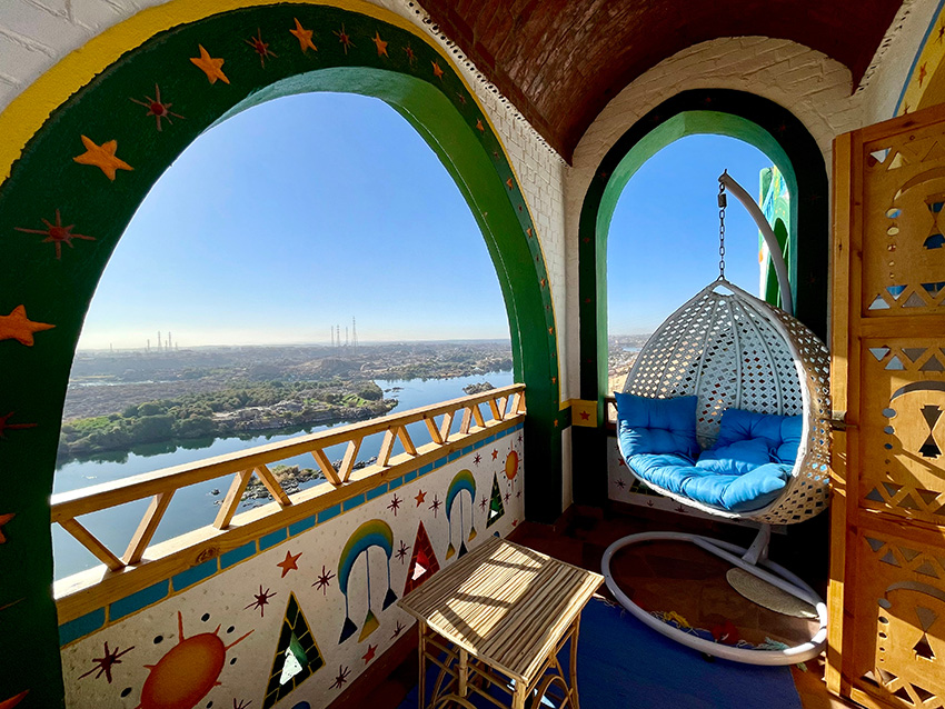 Family Room Executive Canal View