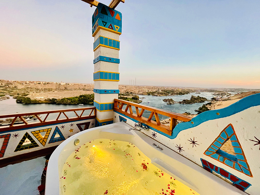 Junior Suite with Jacuzzi with Views