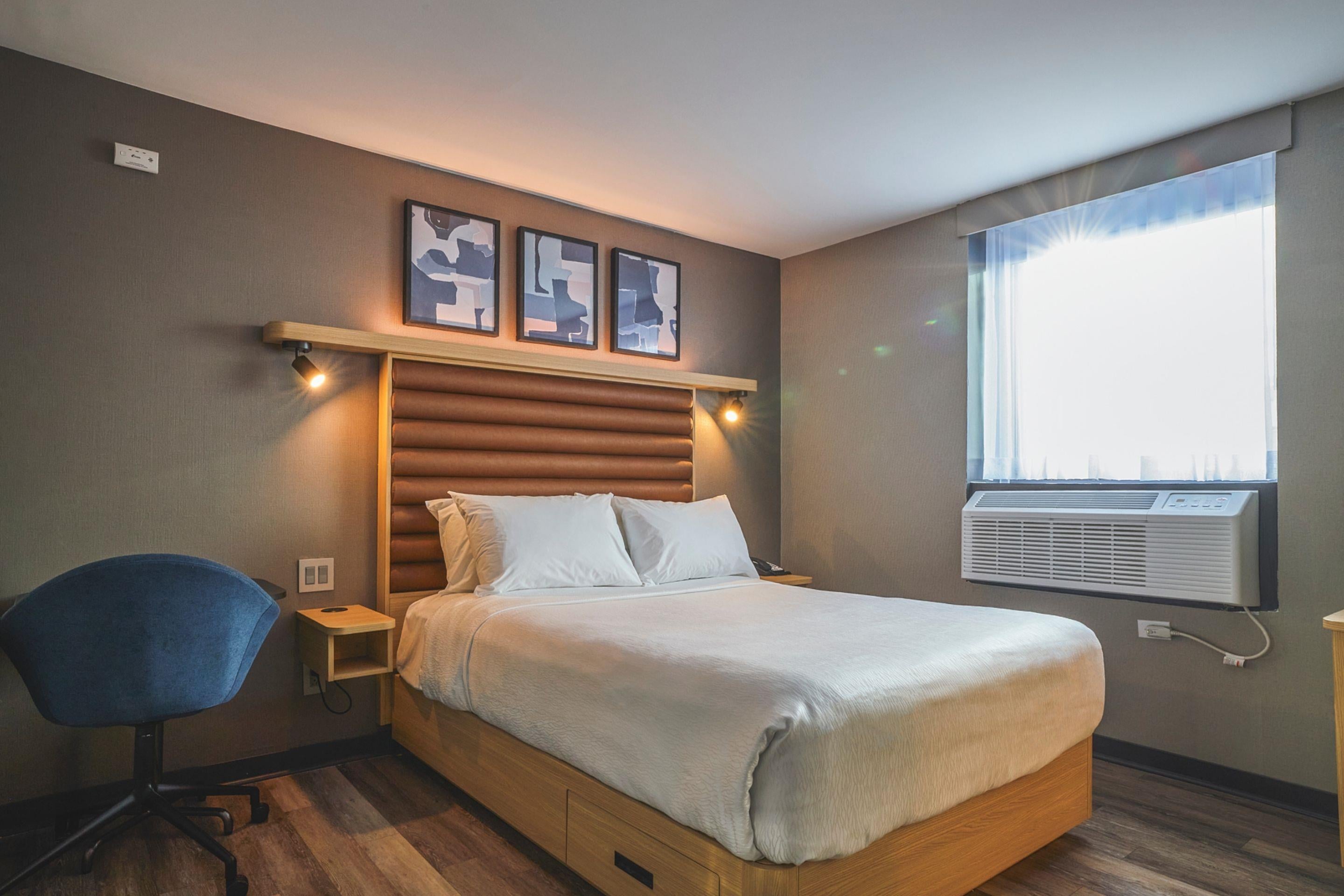Double Queen Size Bed