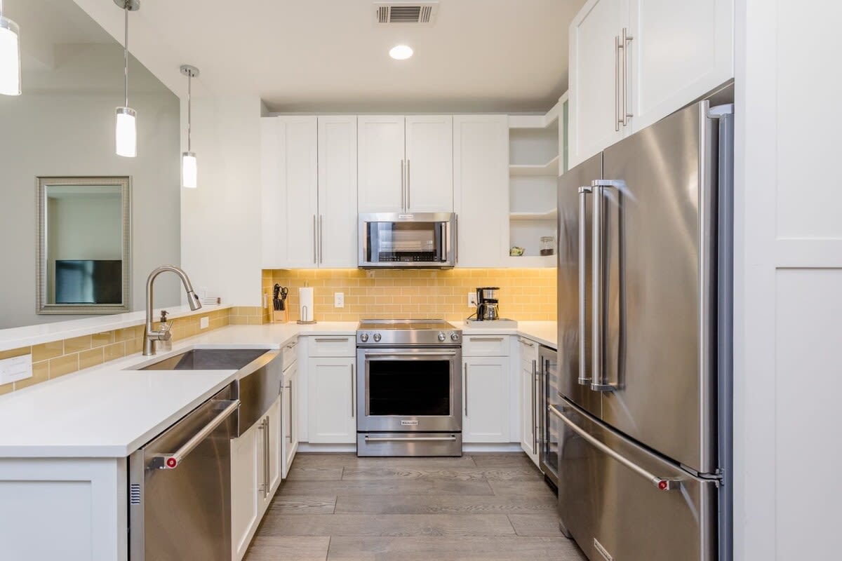 Apartment Deluxe Queen Bed