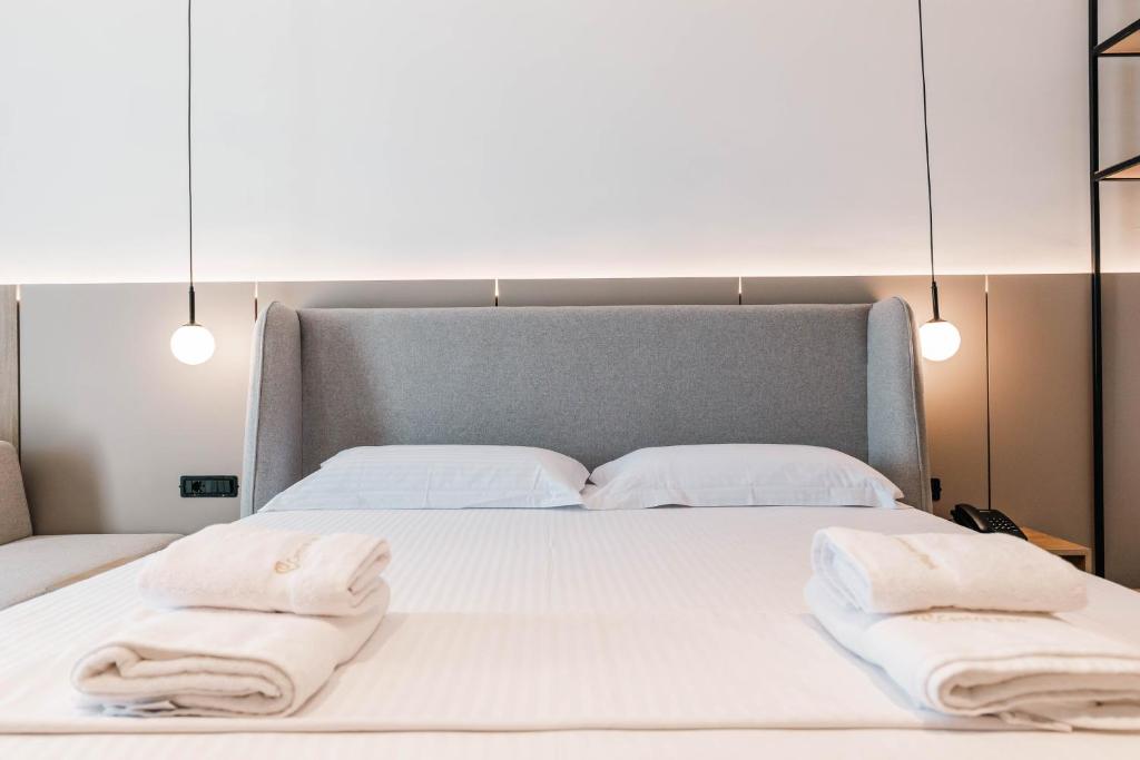 Family Room Superior