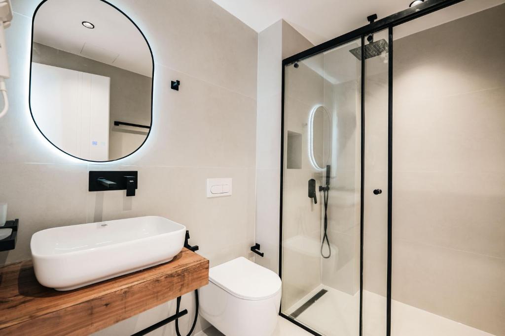 Family Room Superior