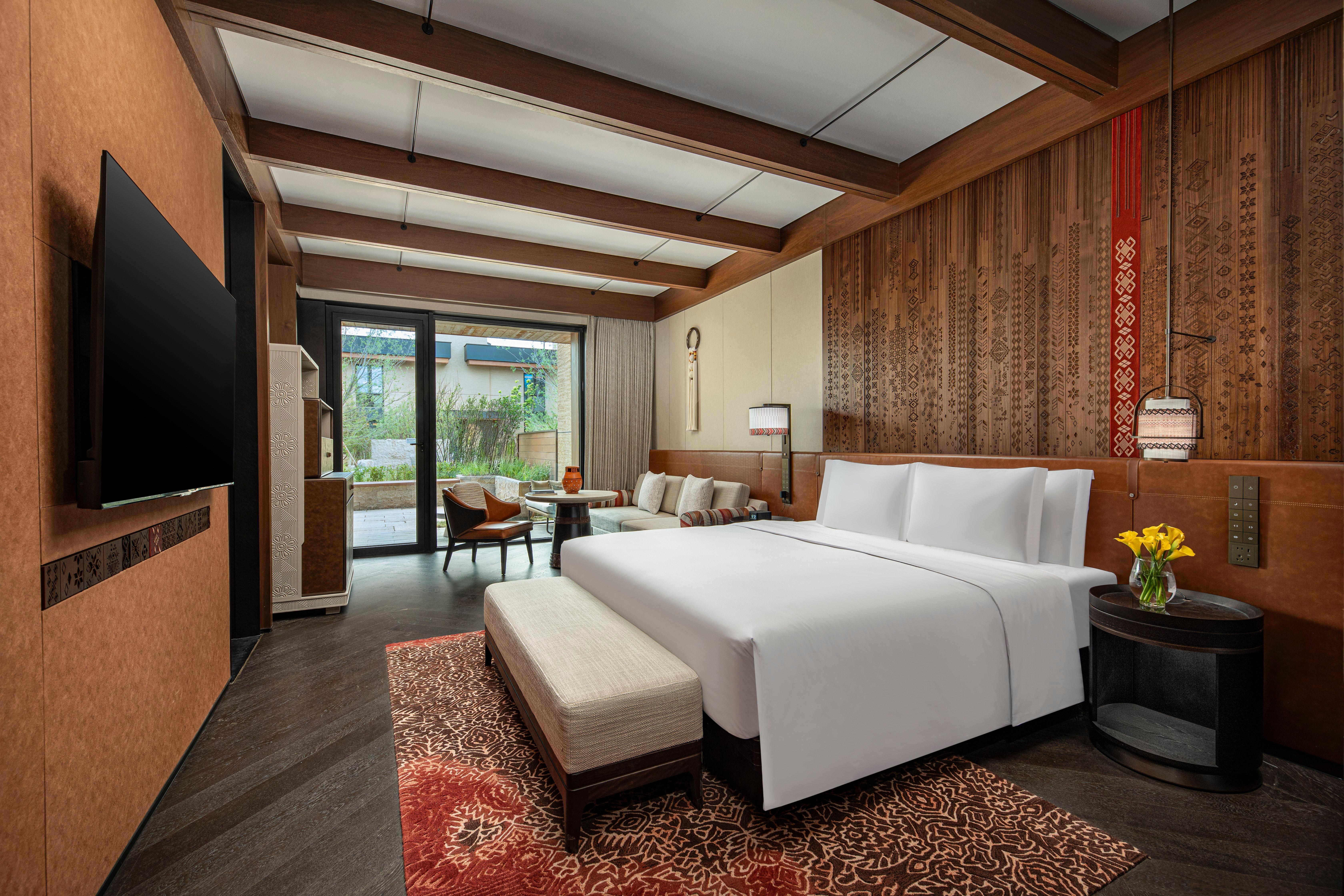 Double King Size Bed
