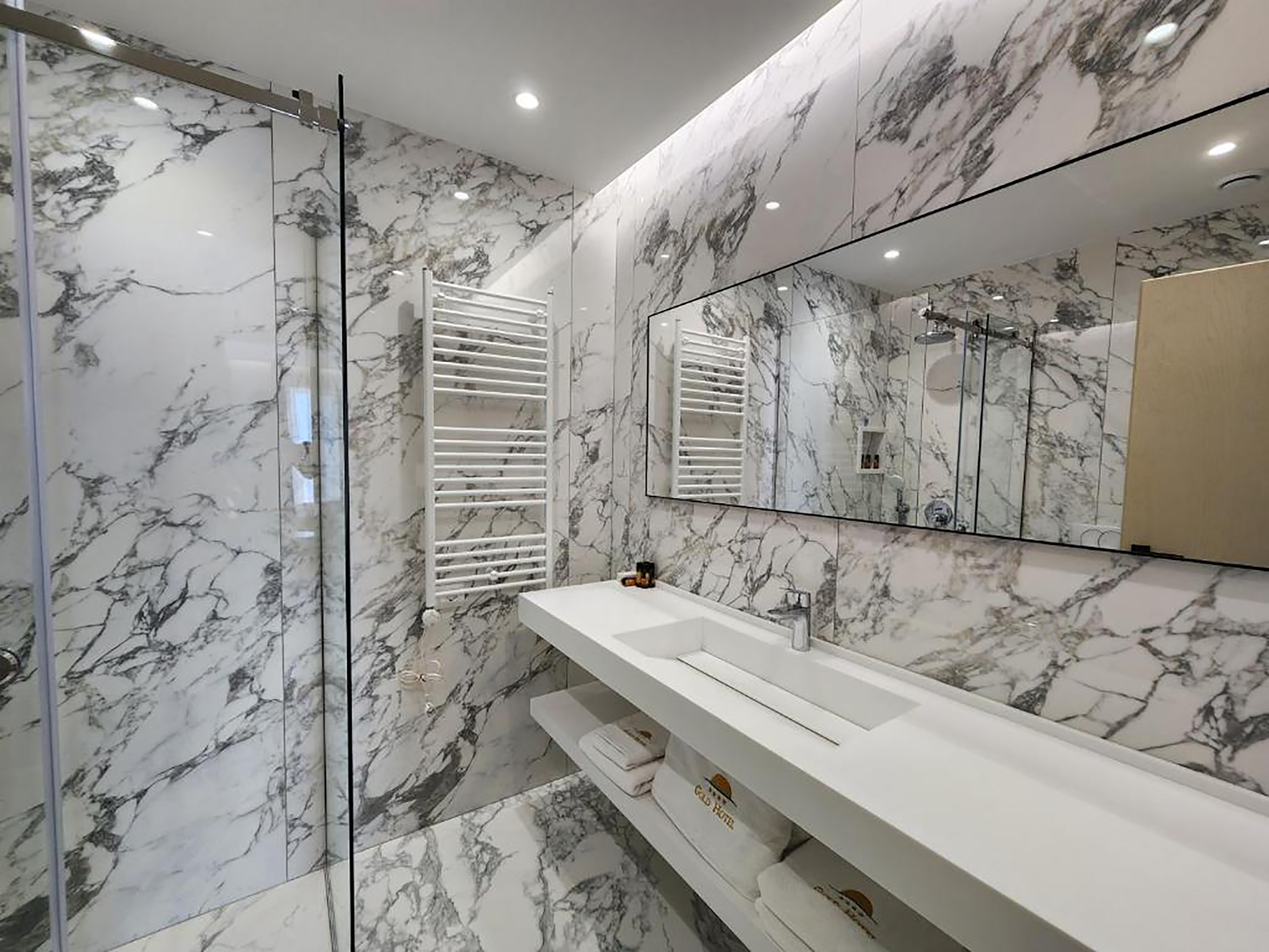 Suite with Double Bed