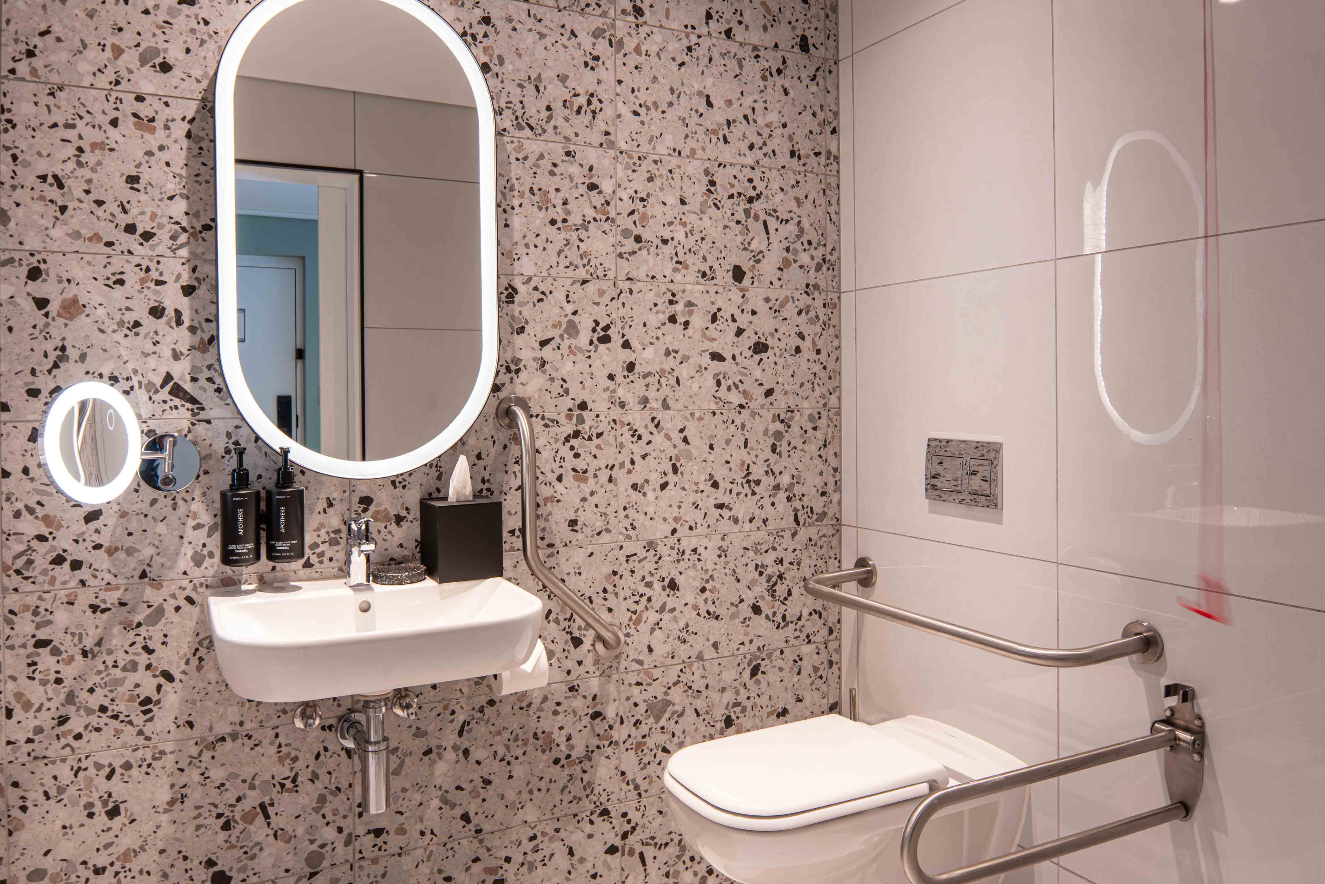 Double Accessible King Size Bed