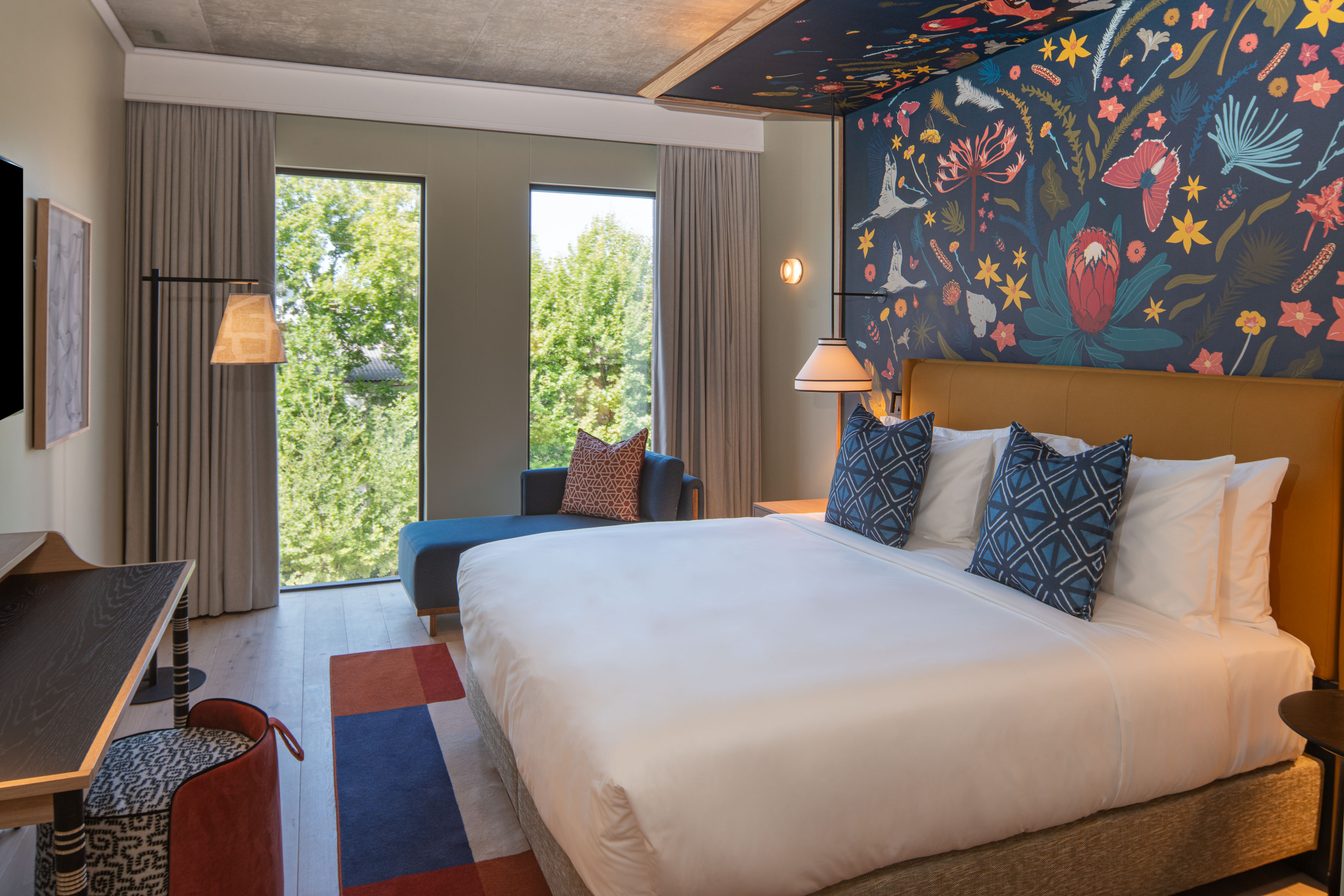 Double King Size Bed