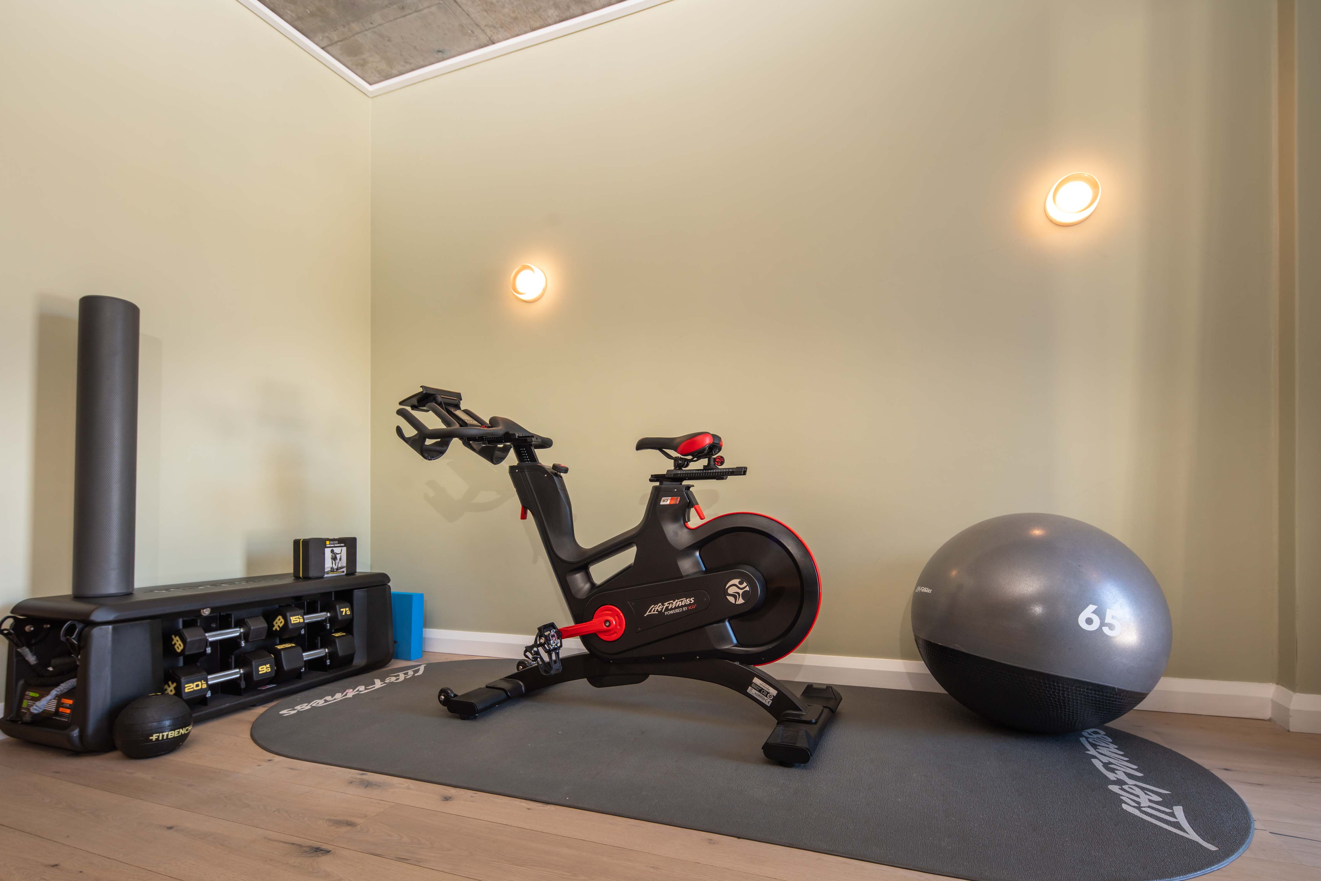 Double Two Queen Beds